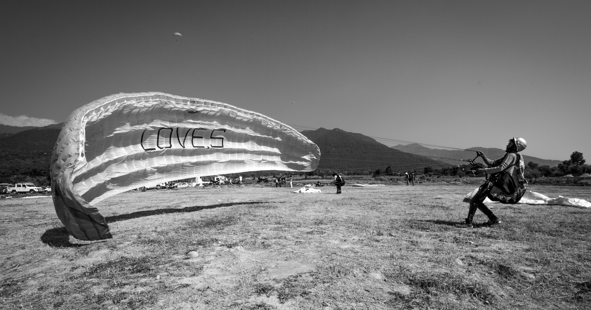 Nikon D4S sample photo. Paraglider photography