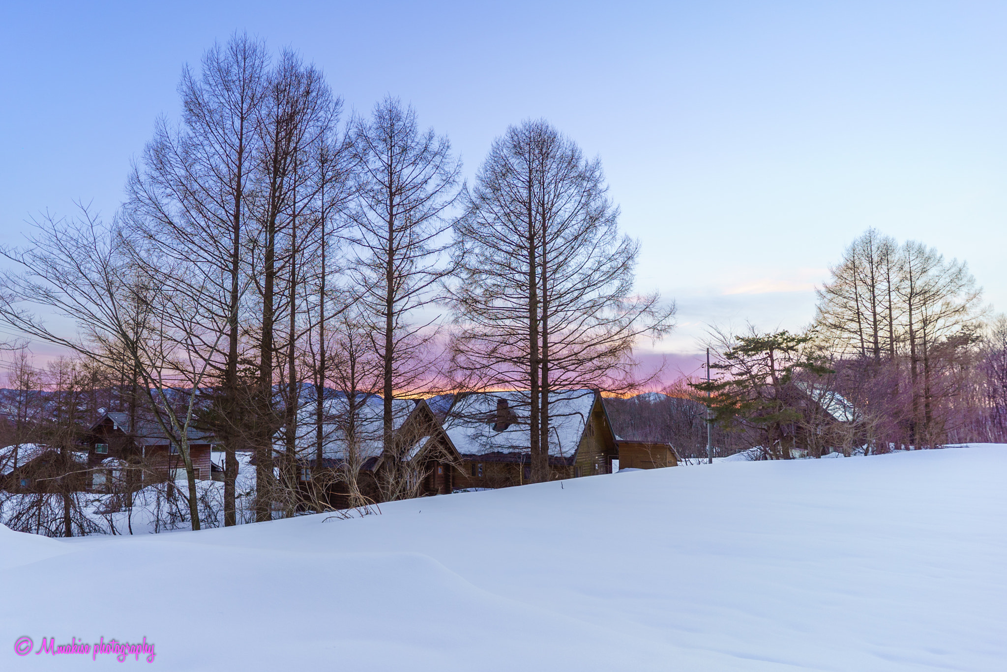 Sony a7S sample photo. A mountain hut at dusk photography