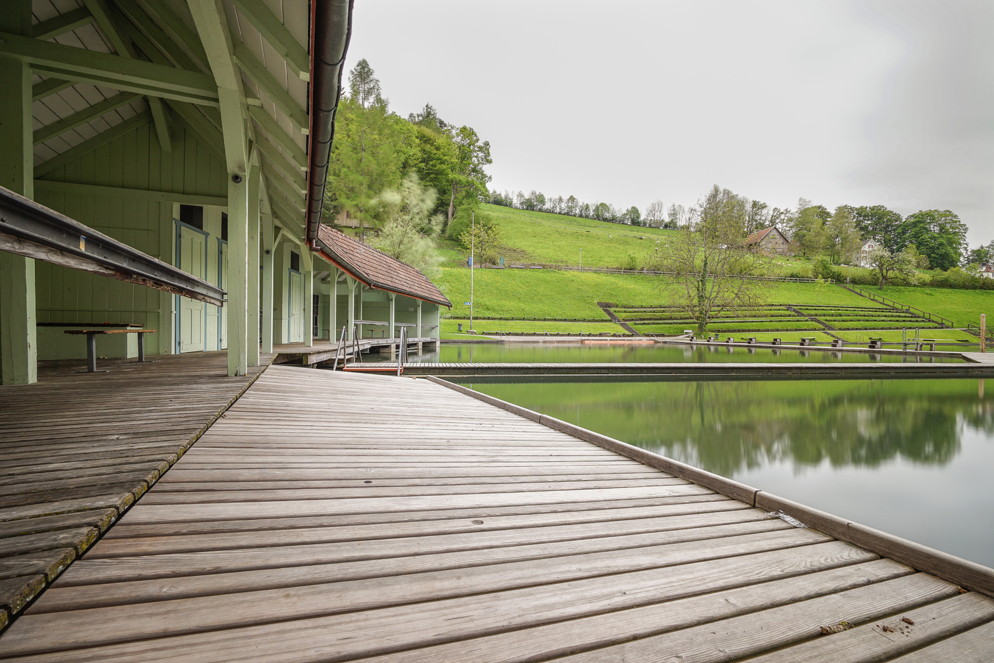 Sony a7 II + Voigtlander SUPER WIDE-HELIAR 15mm F4.5 III sample photo. Dreiweiher badeanstalt photography