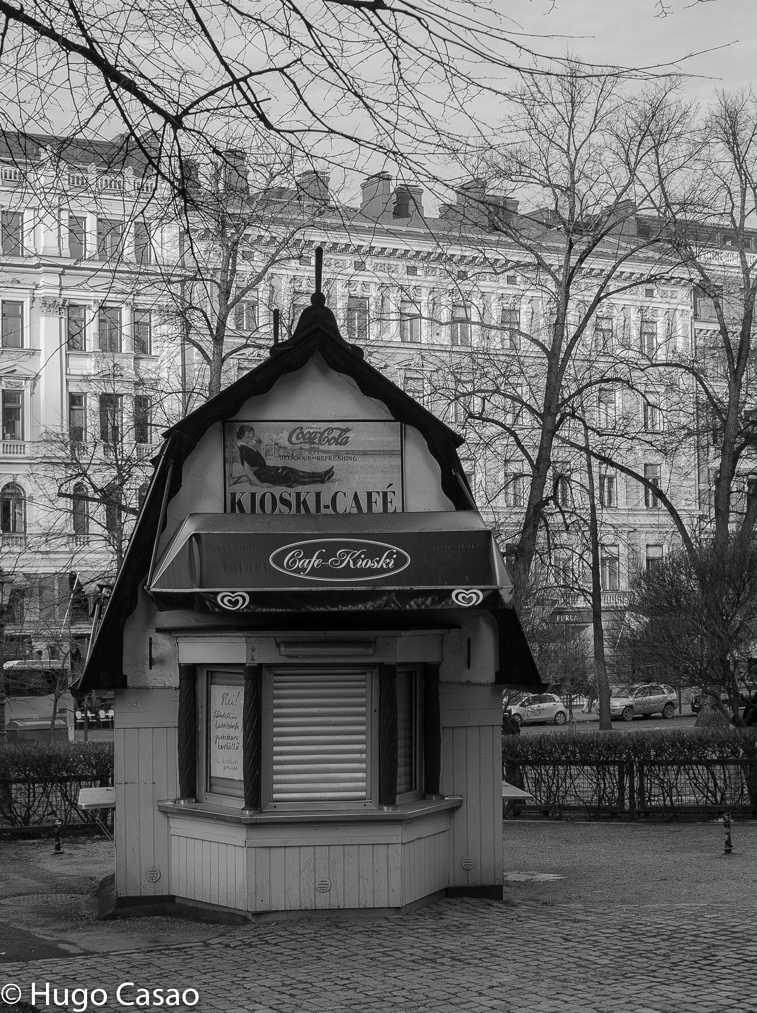 Sony DT 35mm F1.8 SAM sample photo. Ice cream kiosk photography