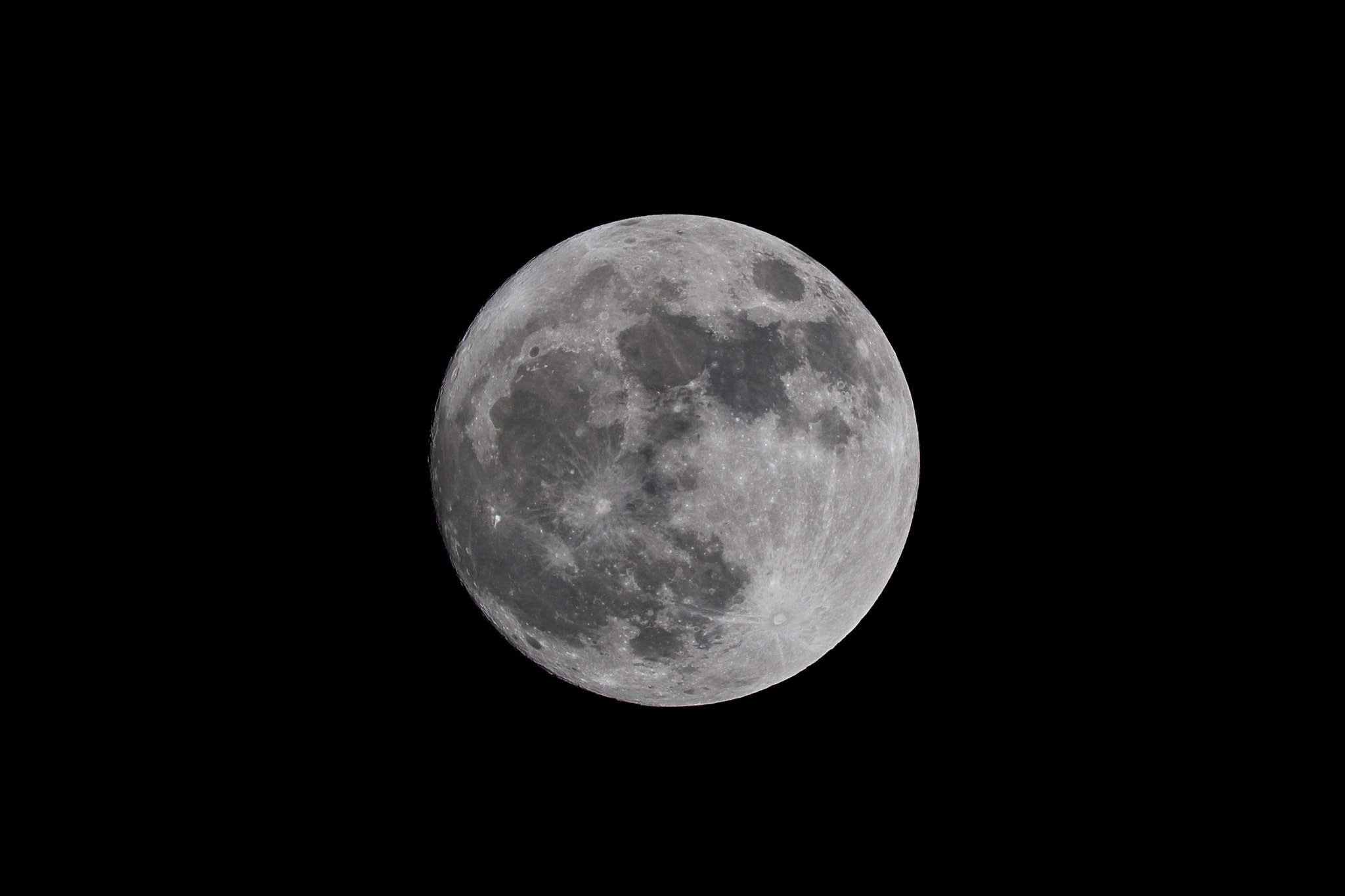 Sony ILCA-77M2 sample photo. Super moon photography