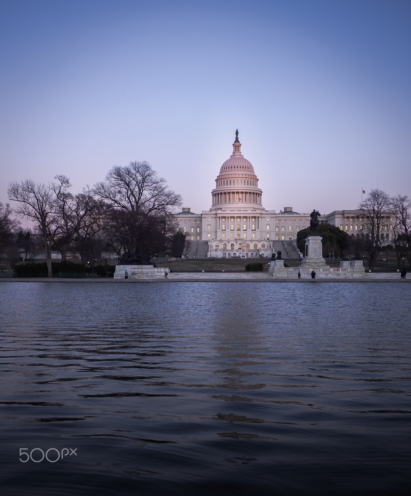 Olympus OM-D E-M10 II + Olympus M.Zuiko Digital ED 7-14mm F2.8 PRO sample photo. Capitol hill photography