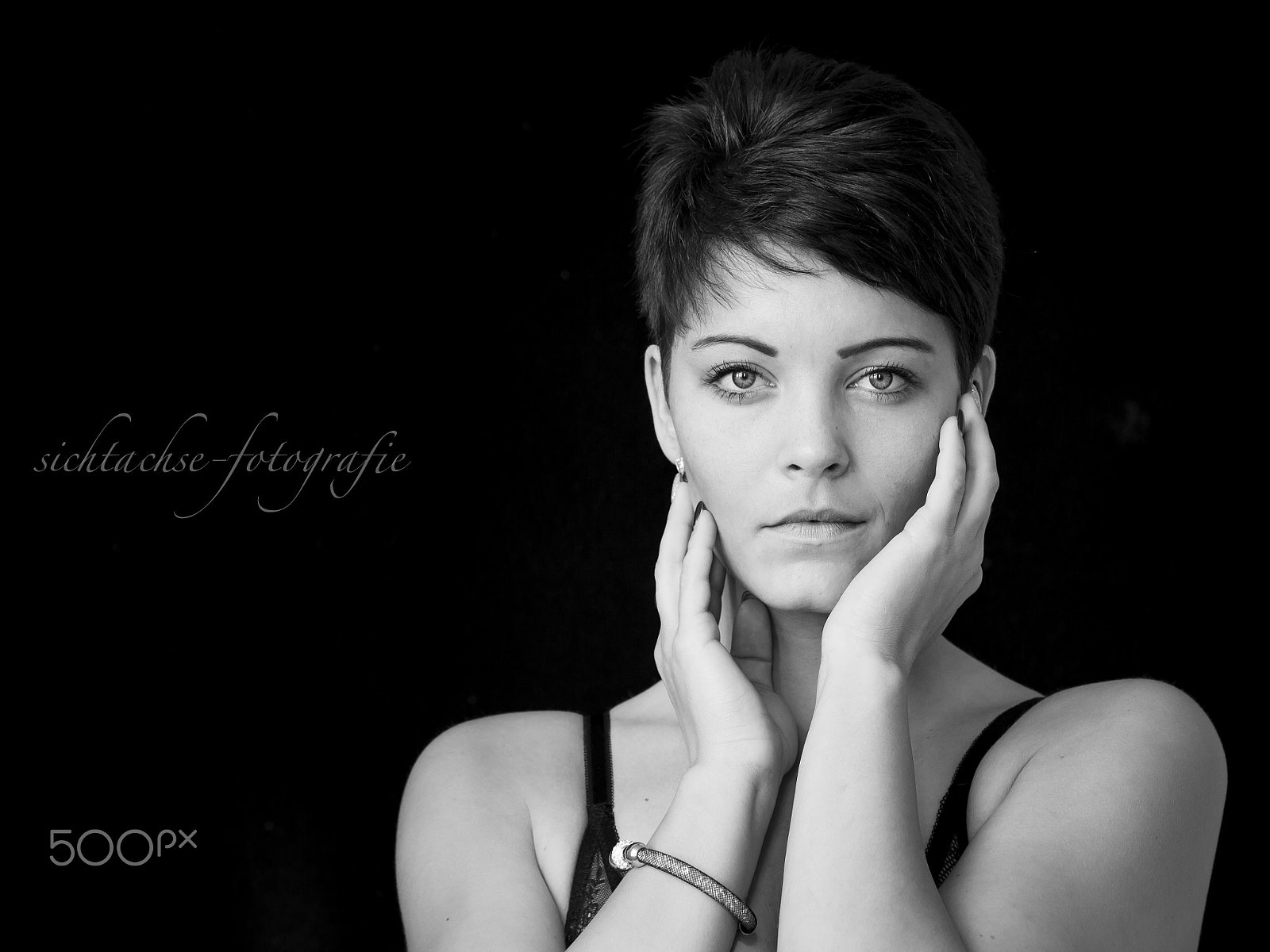 Sigma 70-200mm F2.8 EX DG OS HSM sample photo. Bianca photography