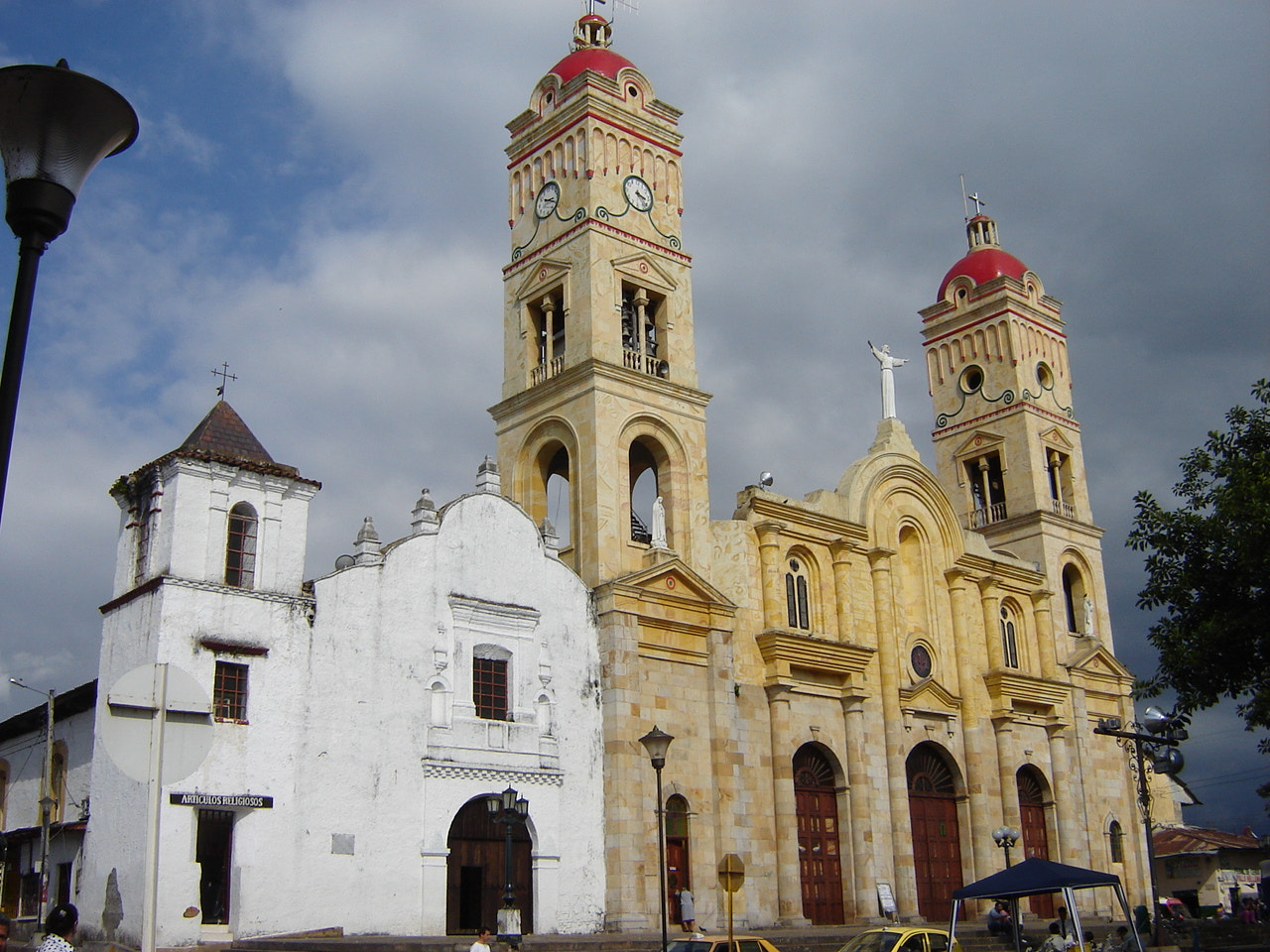 Sony DSC-S90 sample photo. Iglesia la mesa photography