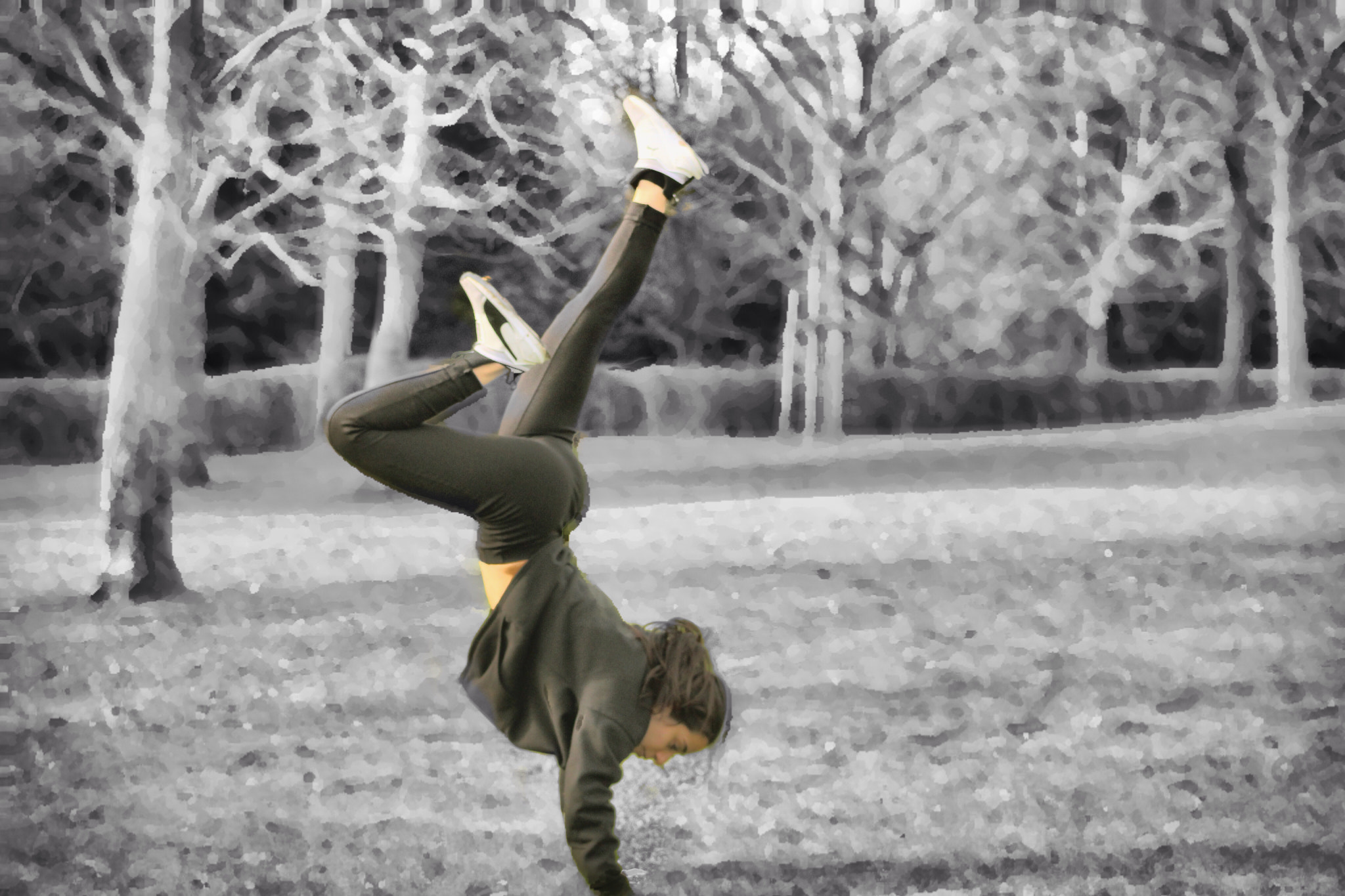 Canon EF 75-300mm f/4-5.6 USM sample photo. Handstands photography