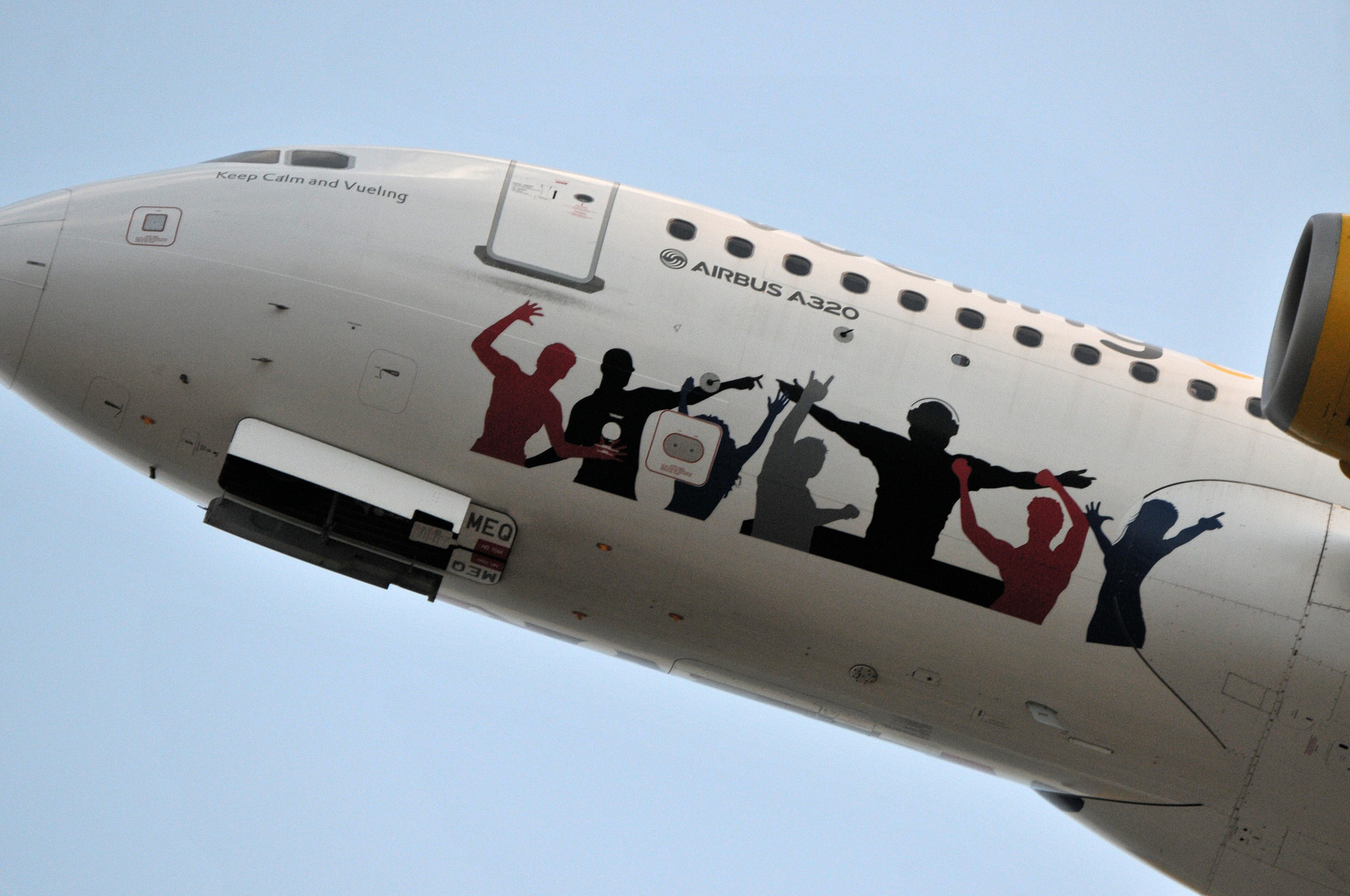 Nikon D300S sample photo. Take off photography