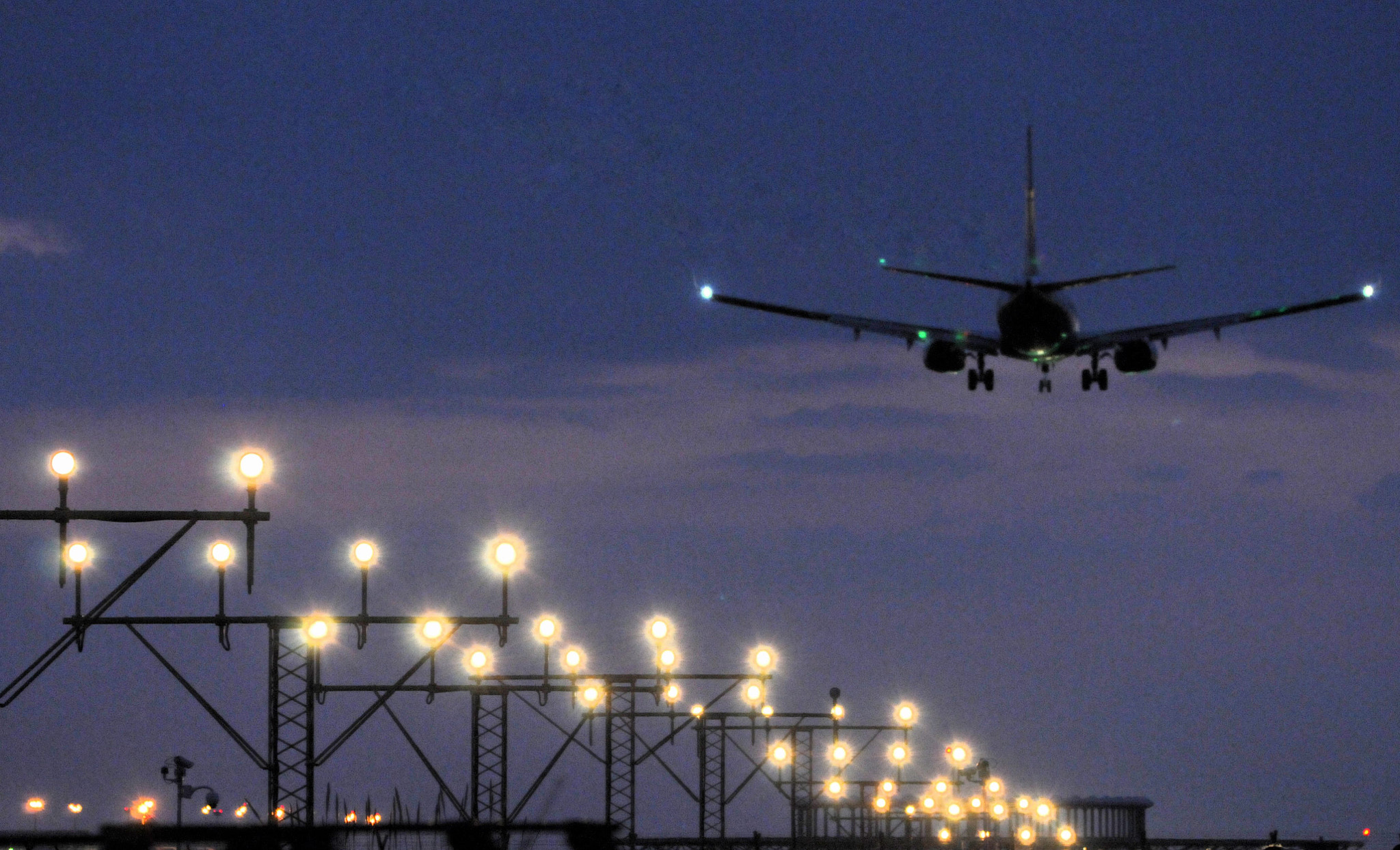 Nikon D300S sample photo. Landing photography
