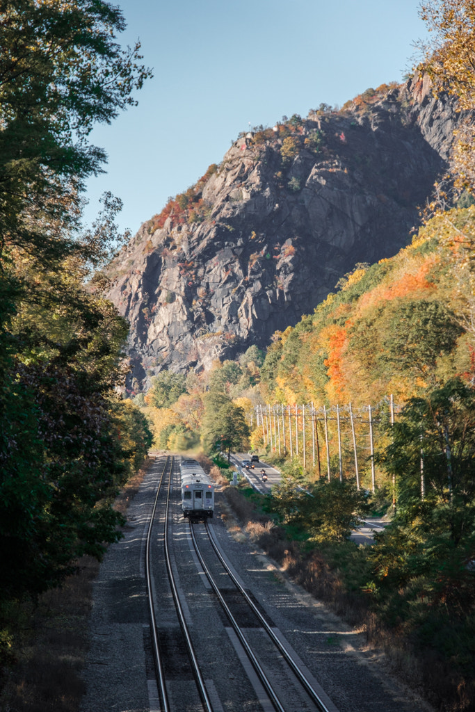 Fujifilm X-Pro2 sample photo. Autumn colors in cold spring, ny photography