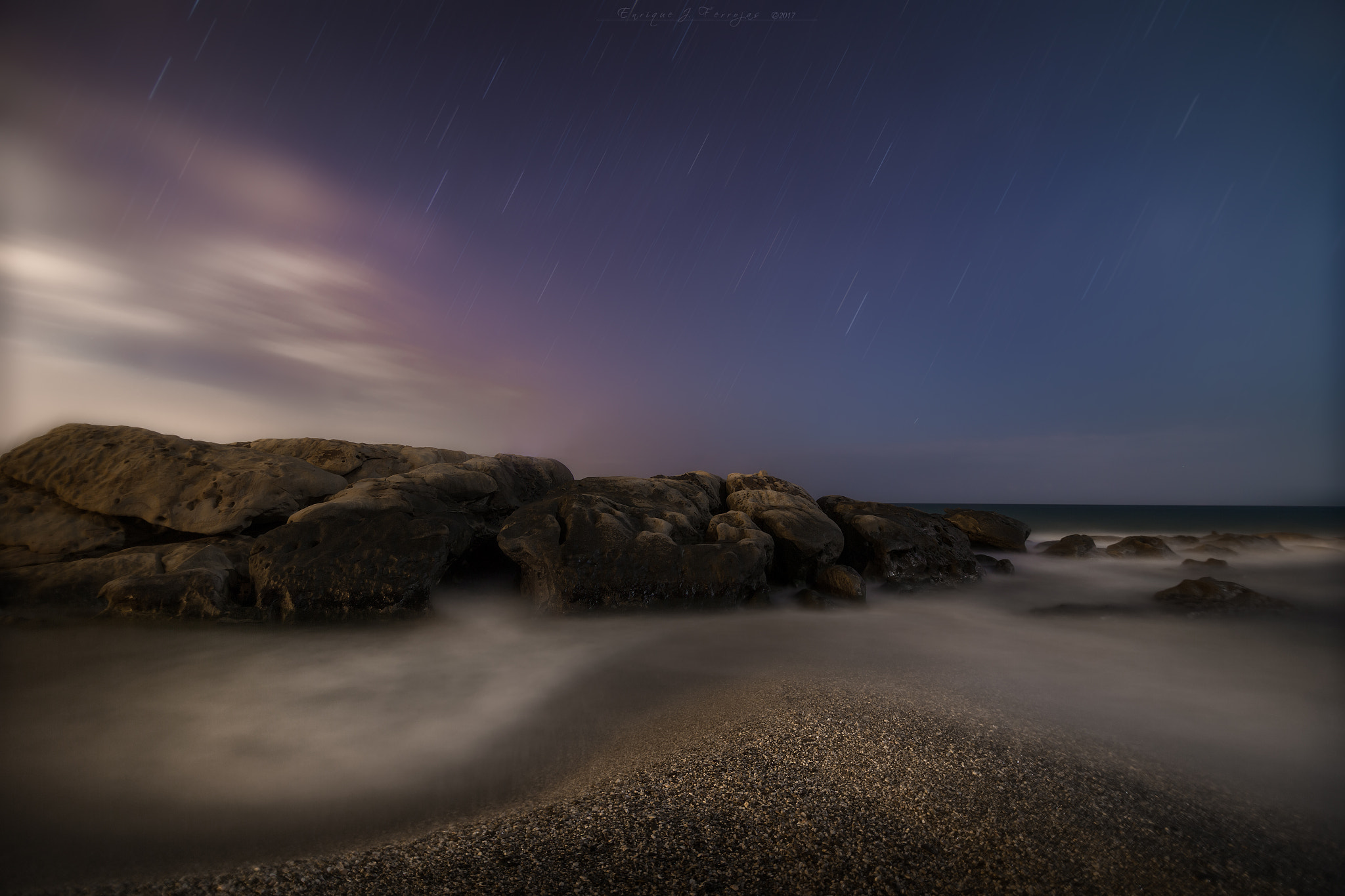 Canon EOS 6D + Tokina AT-X Pro 11-16mm F2.8 DX sample photo. Falling stars photography