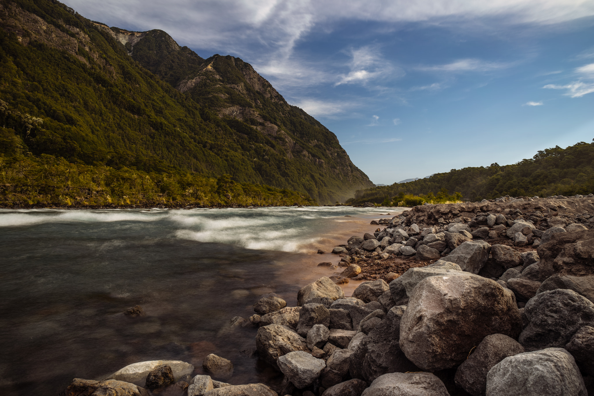 Sony a7 II + E 21mm F2.8 sample photo. Petrohué photography