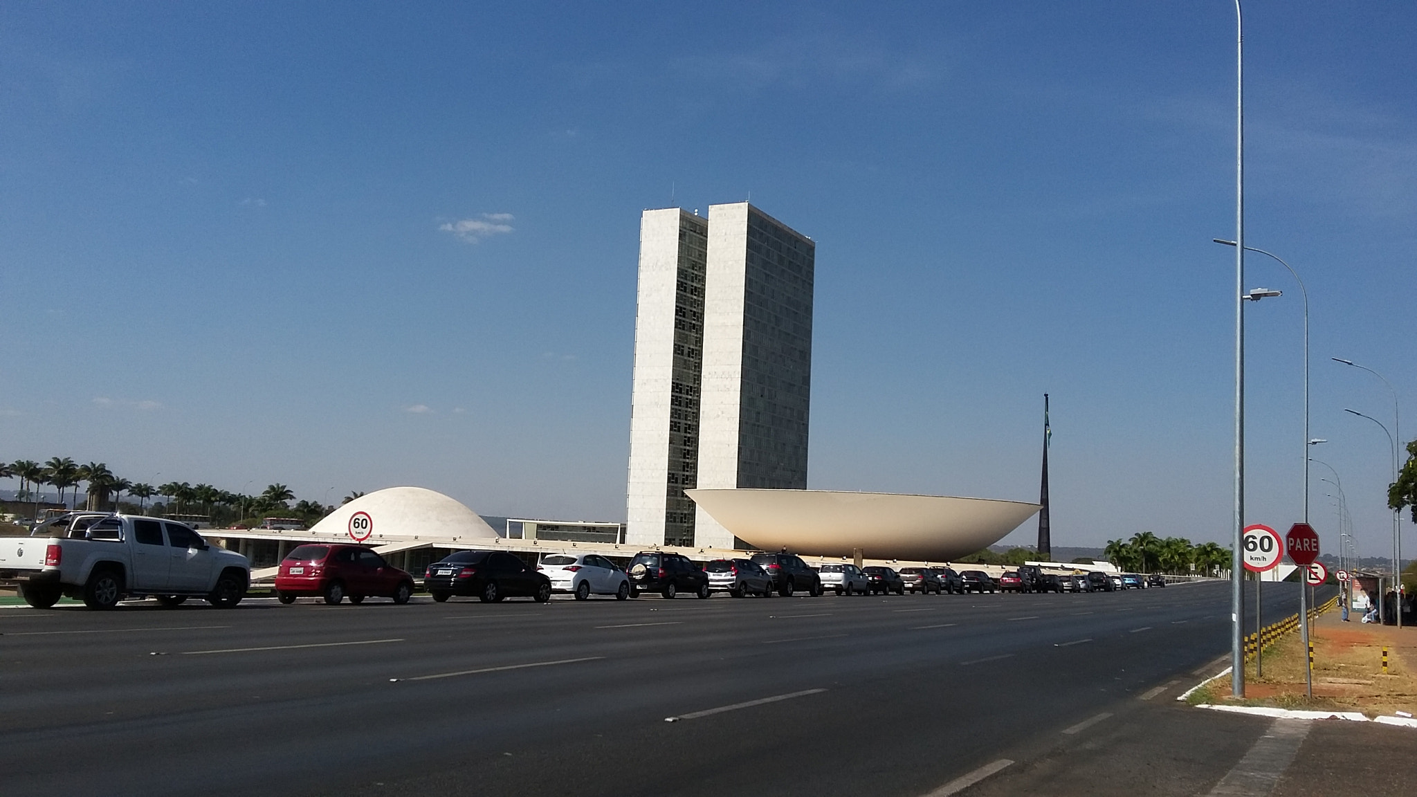 Samsung Galaxy E5 sample photo. Congresso nacional photography