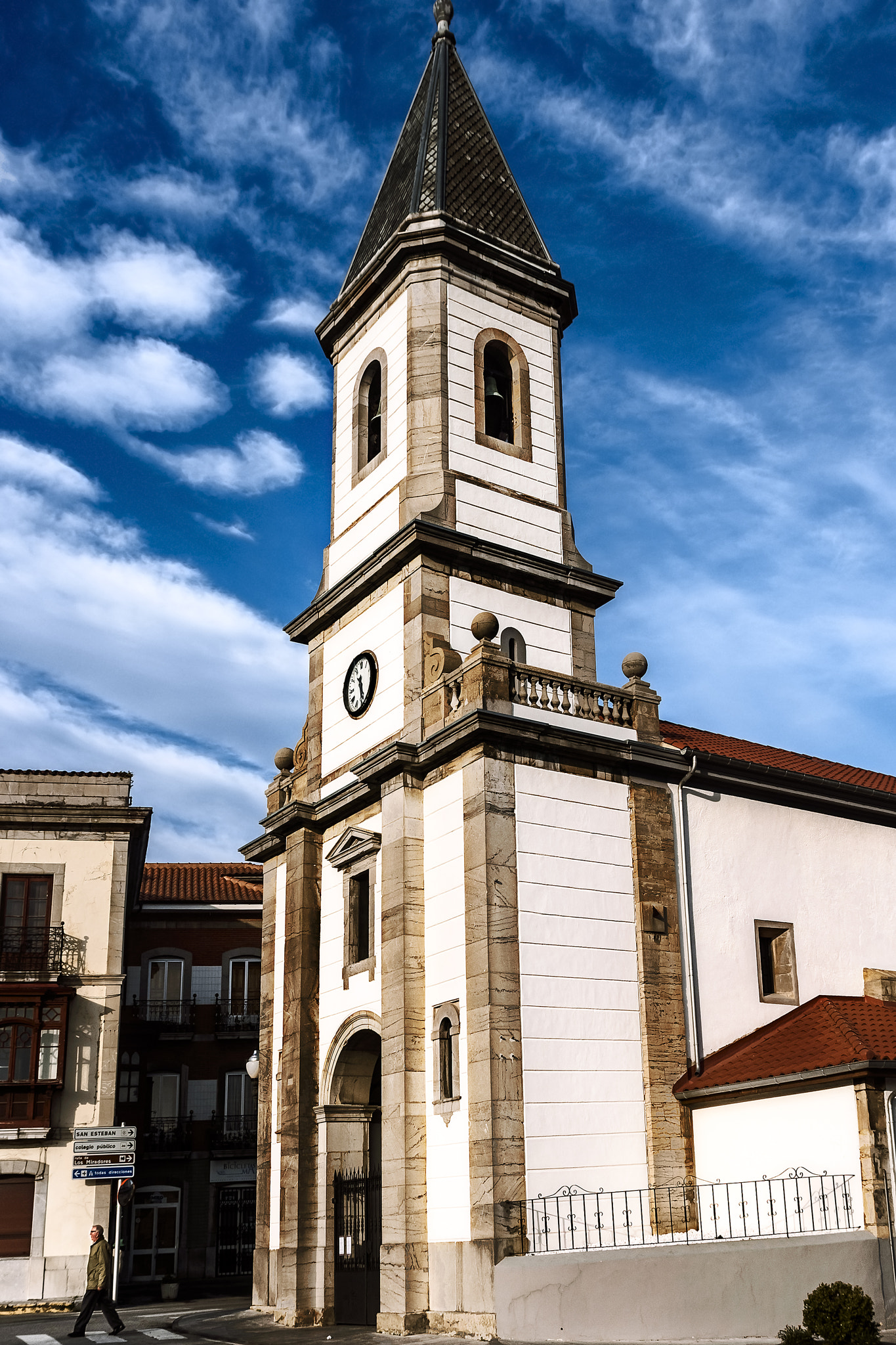 OLYMPUS 14-54mm Lens sample photo. Church, walker and sky photography