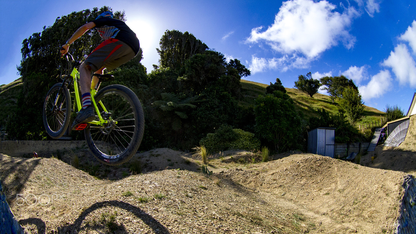Canon EF 8-15mm F4L Fisheye USM sample photo. Air time photography