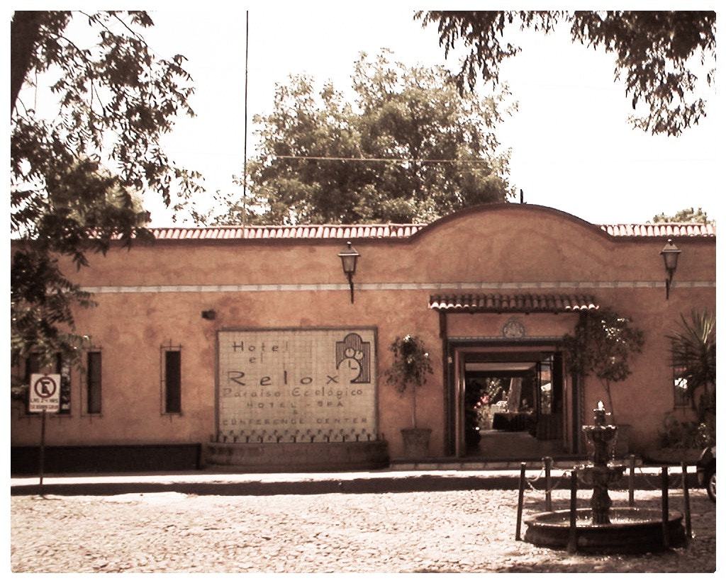 Olympus C120,D380 sample photo. Tequisquiapan photography