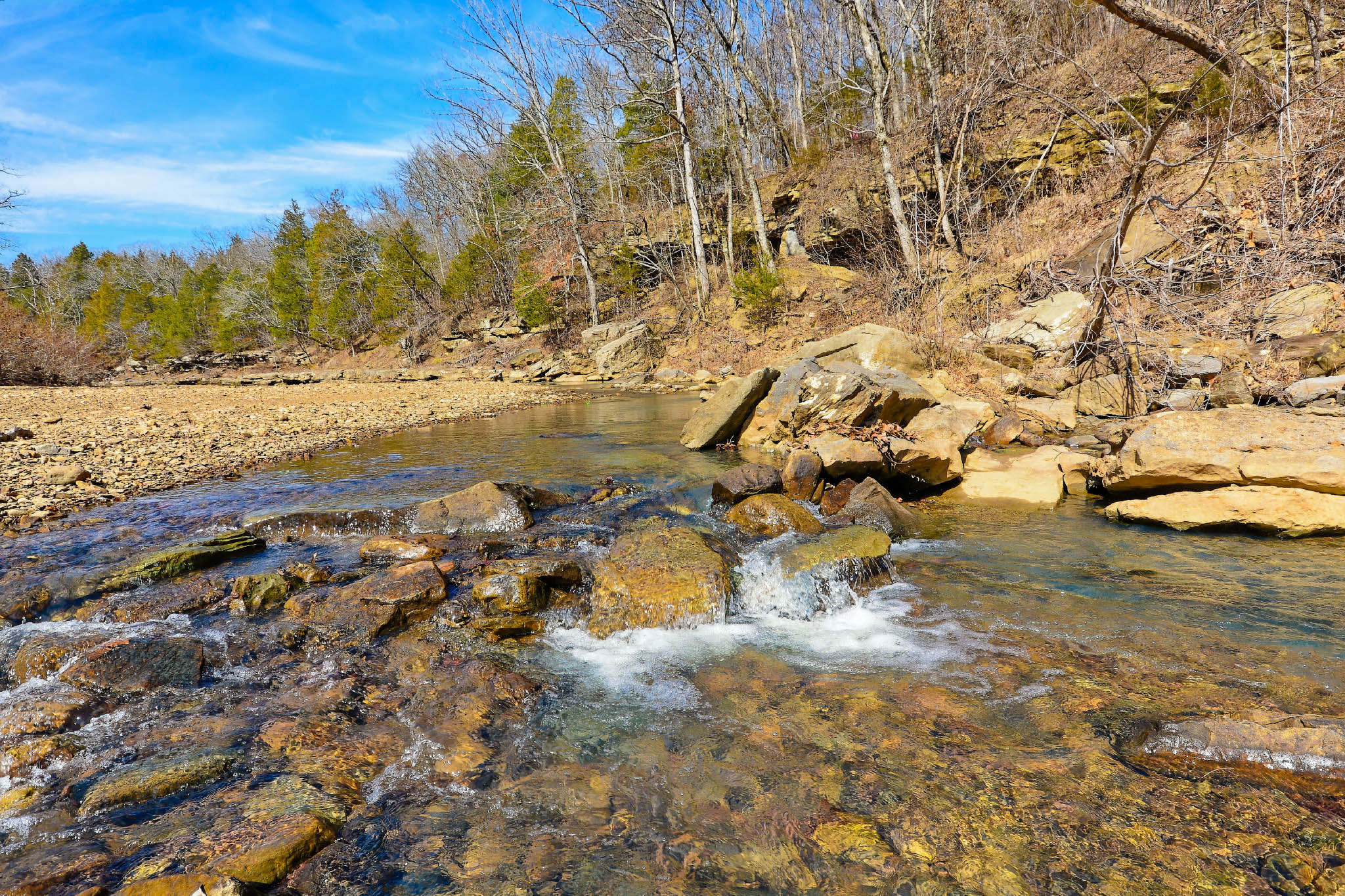 Sigma 10-20mm F4-5.6 EX DC HSM sample photo. Devil's den photography