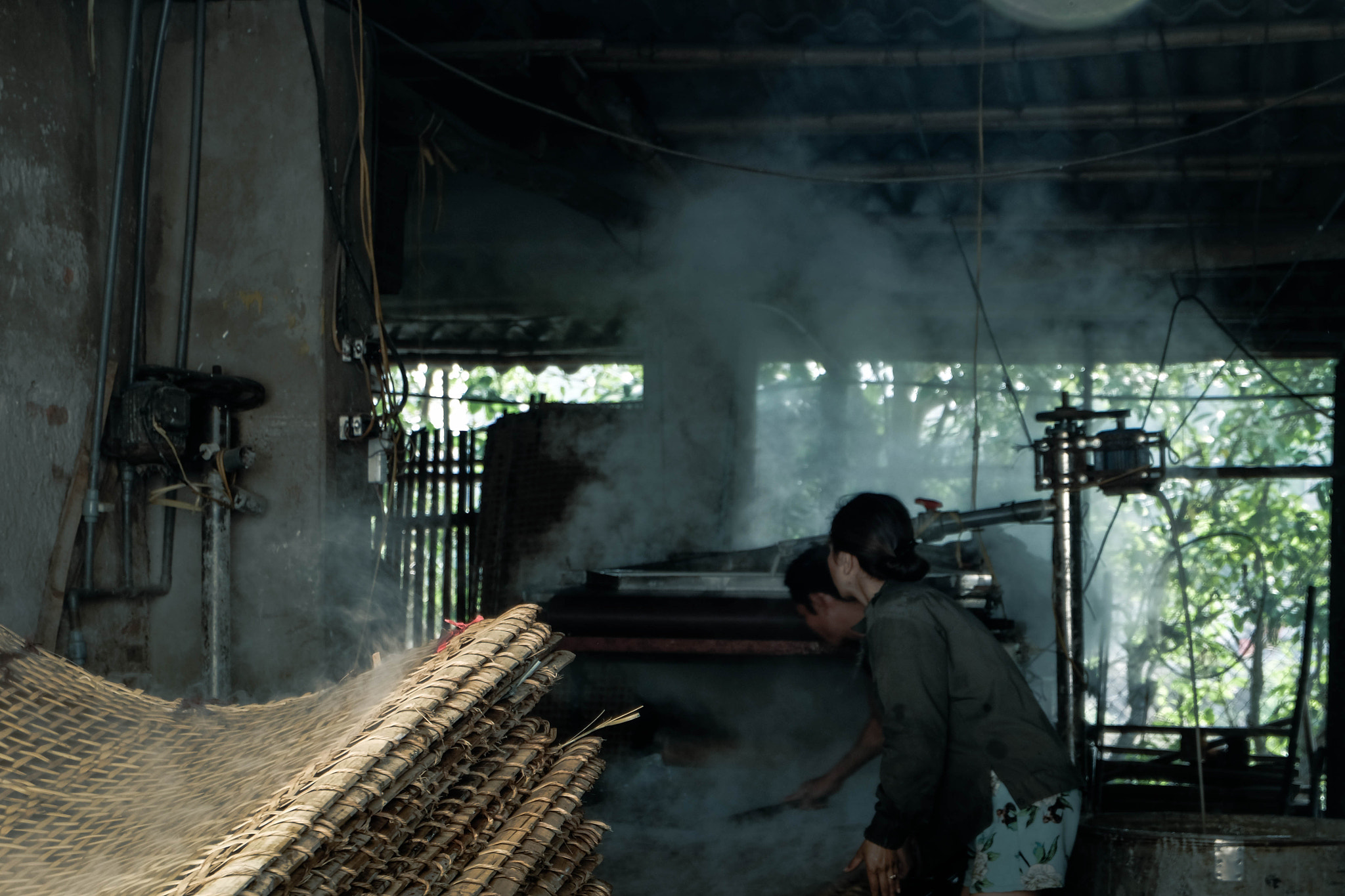 Fujifilm XC 16-50mm F3.5-5.6 OIS sample photo. Hard working day photography