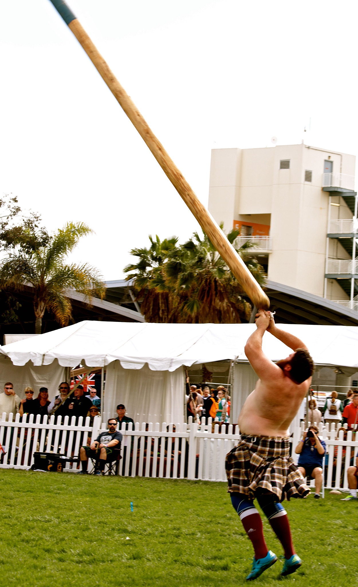 Canon EF 70-300mm F4-5.6 IS USM sample photo. Scottish highland games photography