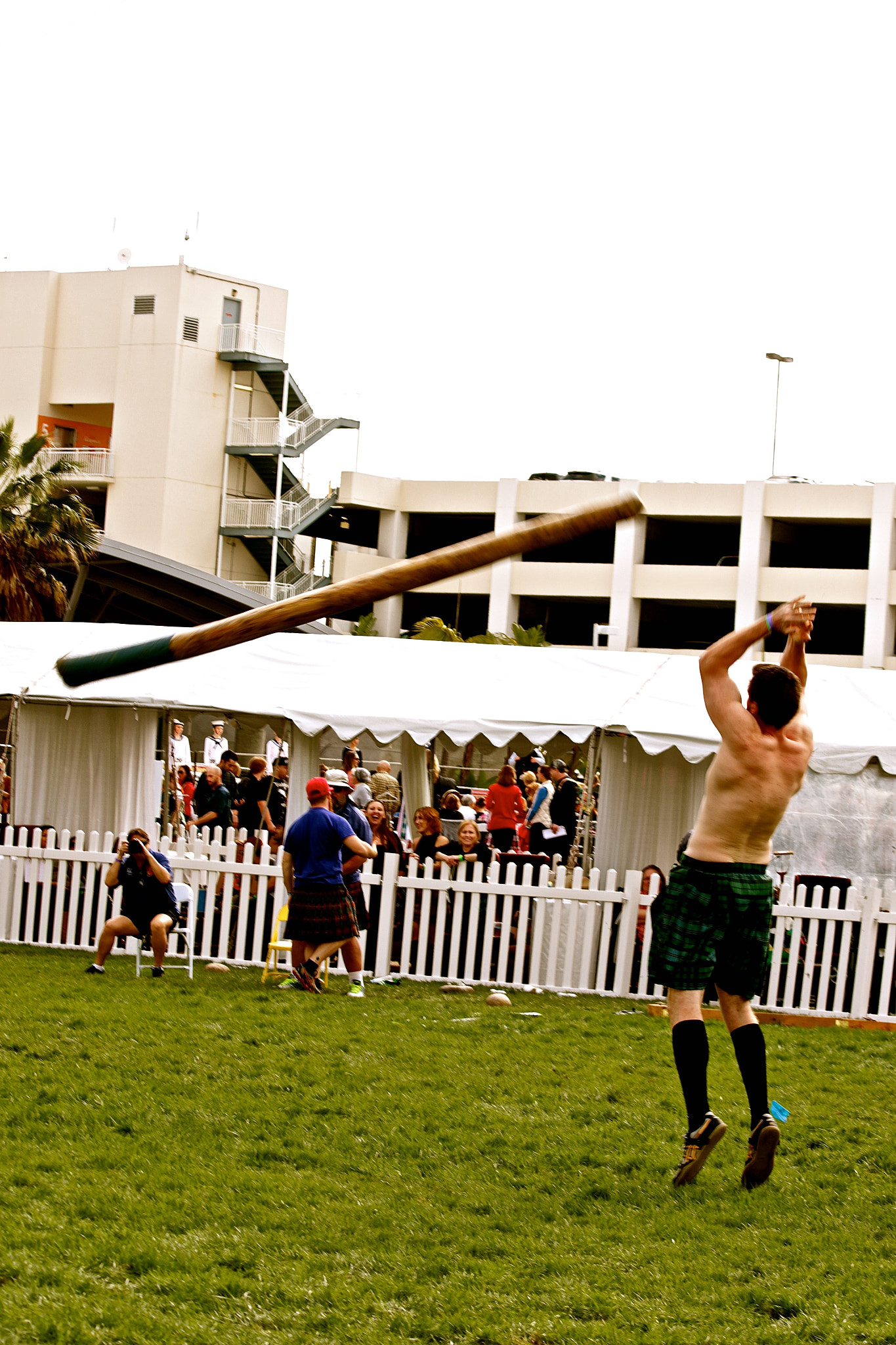 Canon EF 70-300mm F4-5.6 IS USM sample photo. Scottish highland games photography