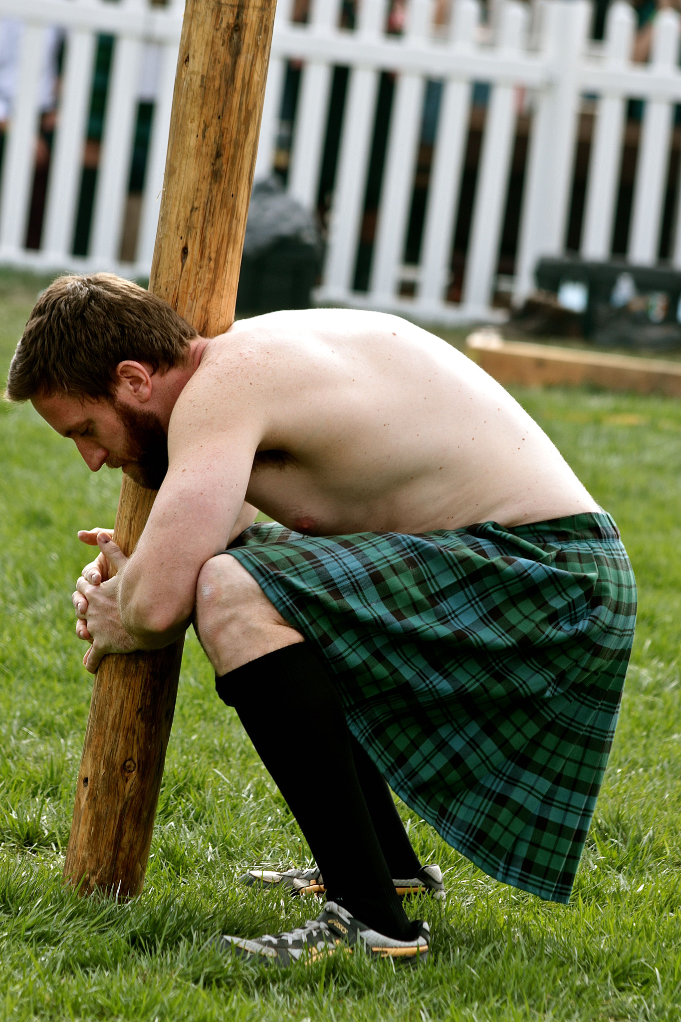 Canon EF 70-300mm F4-5.6 IS USM sample photo. Scottish highland games photography