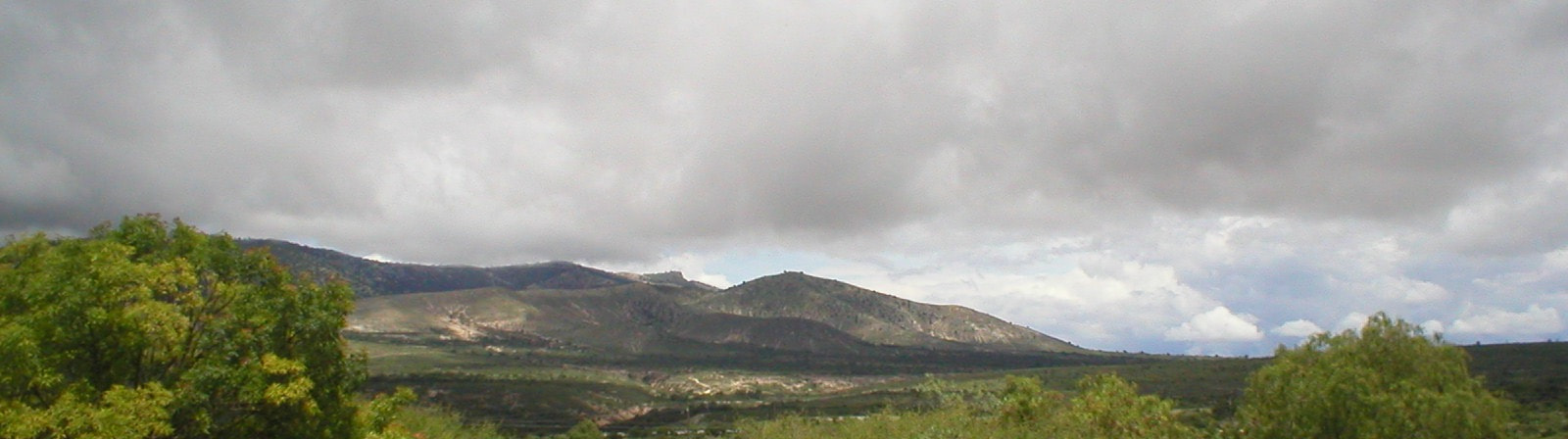 Olympus C120,D380 sample photo. Sierra gorda photography