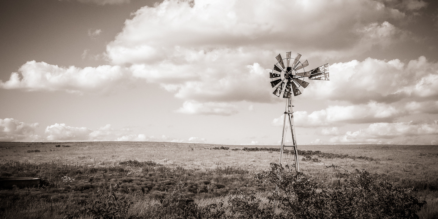 Olympus OM-D E-M10 II sample photo. Wind mill #1 photography