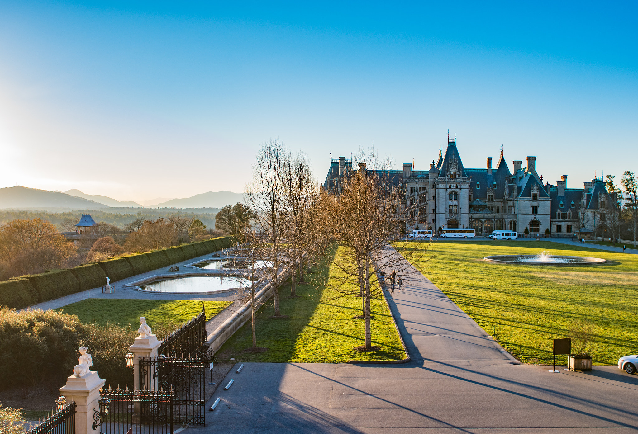 Tamron SP 24-70mm F2.8 Di VC USD sample photo. Spring at the castle photography