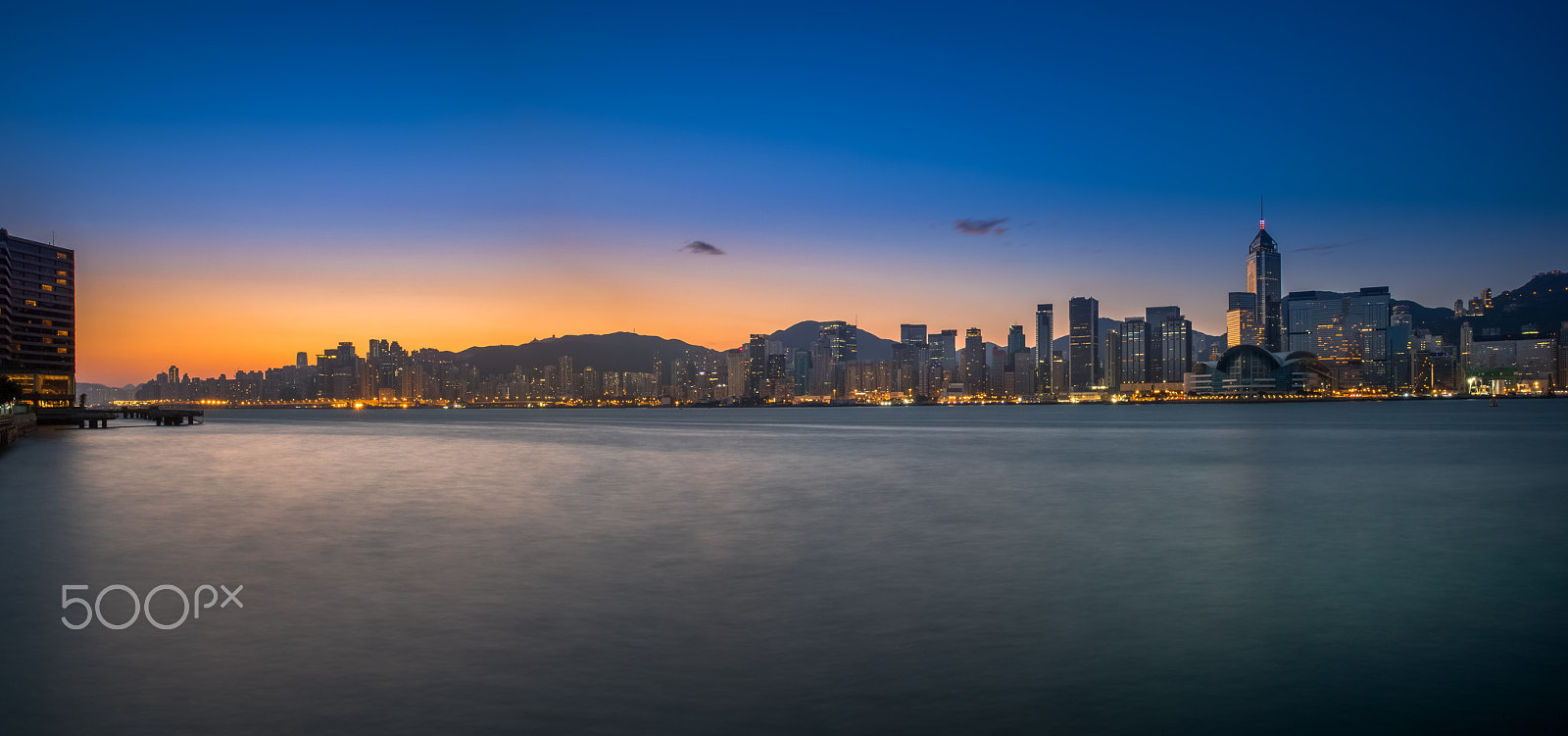 Canon EF 24-70mm F2.8L II USM sample photo. Victoria harbour of hong kong at dawn photography