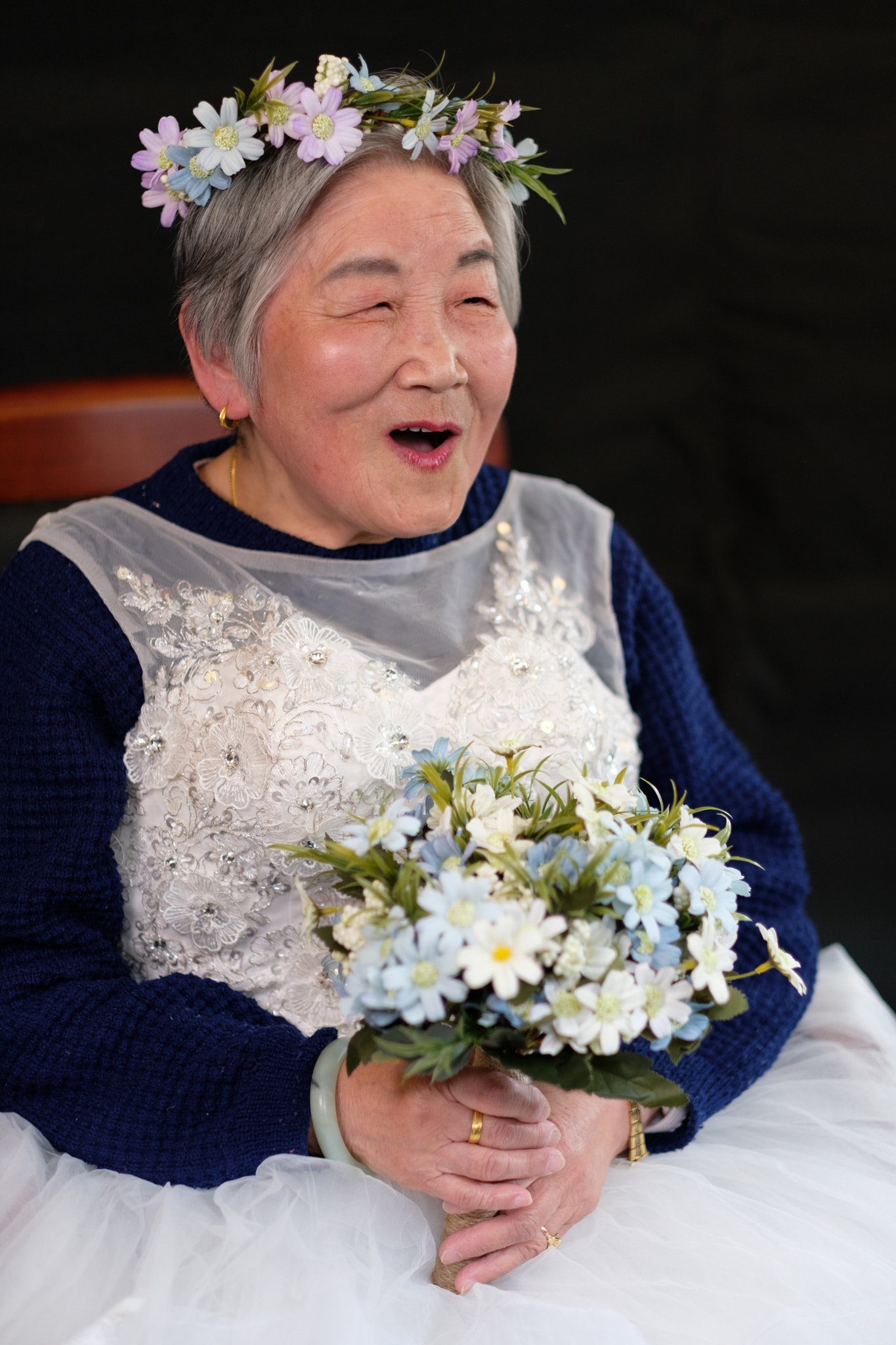 Fujifilm X-Pro2 + Fujifilm XF 56mm F1.2 R sample photo. Joyful granny dressing wedding dress photography