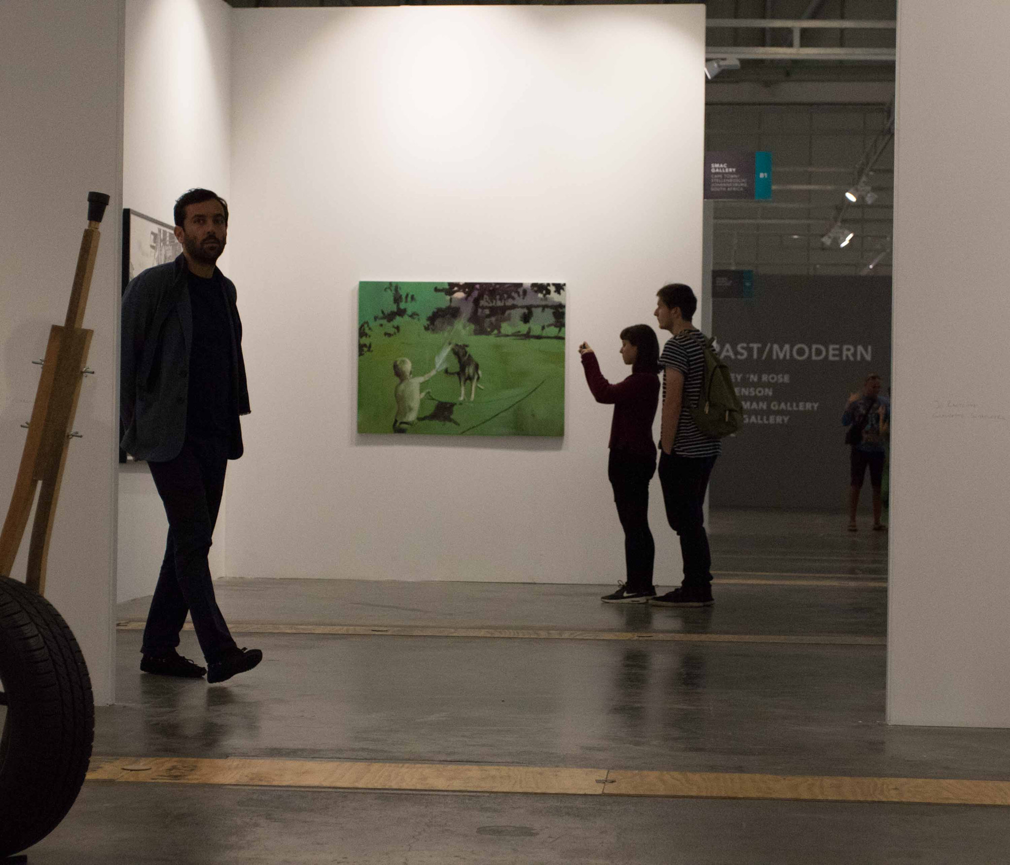 Canon EF 17-40mm F4L USM sample photo. Exhition patrons photography
