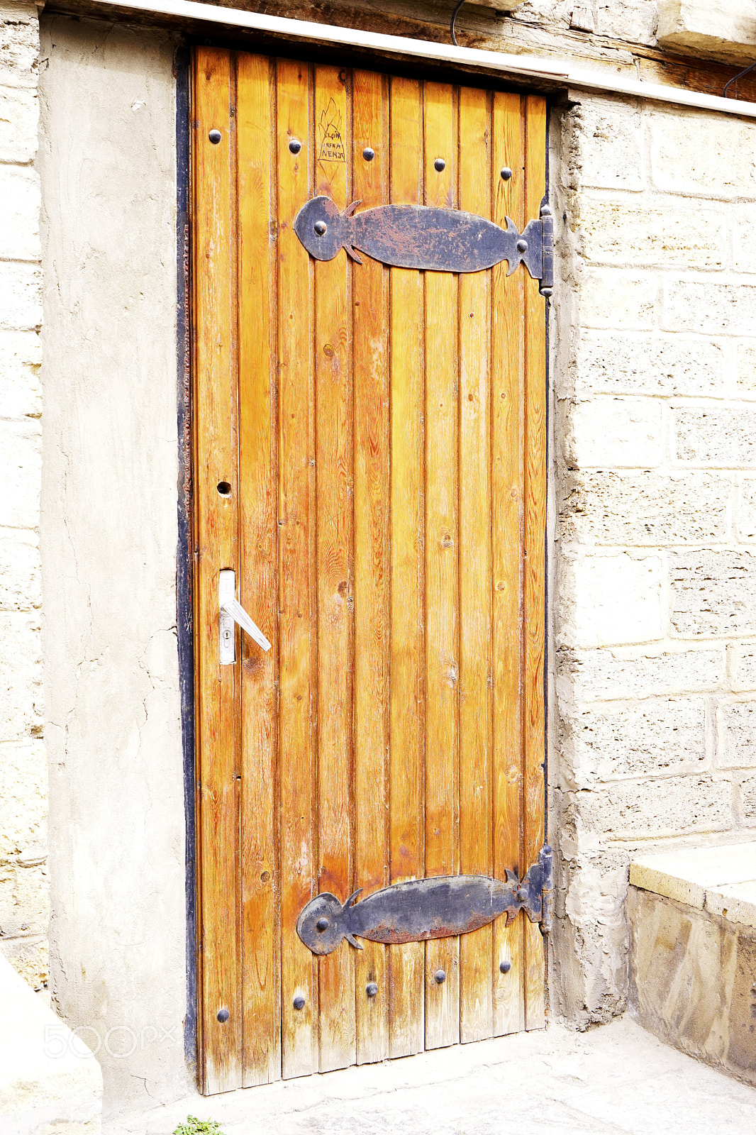 Sony a7 + Sony Vario Tessar T* FE 24-70mm F4 ZA OSS sample photo. Vintage decorative oriental turkish gate photography