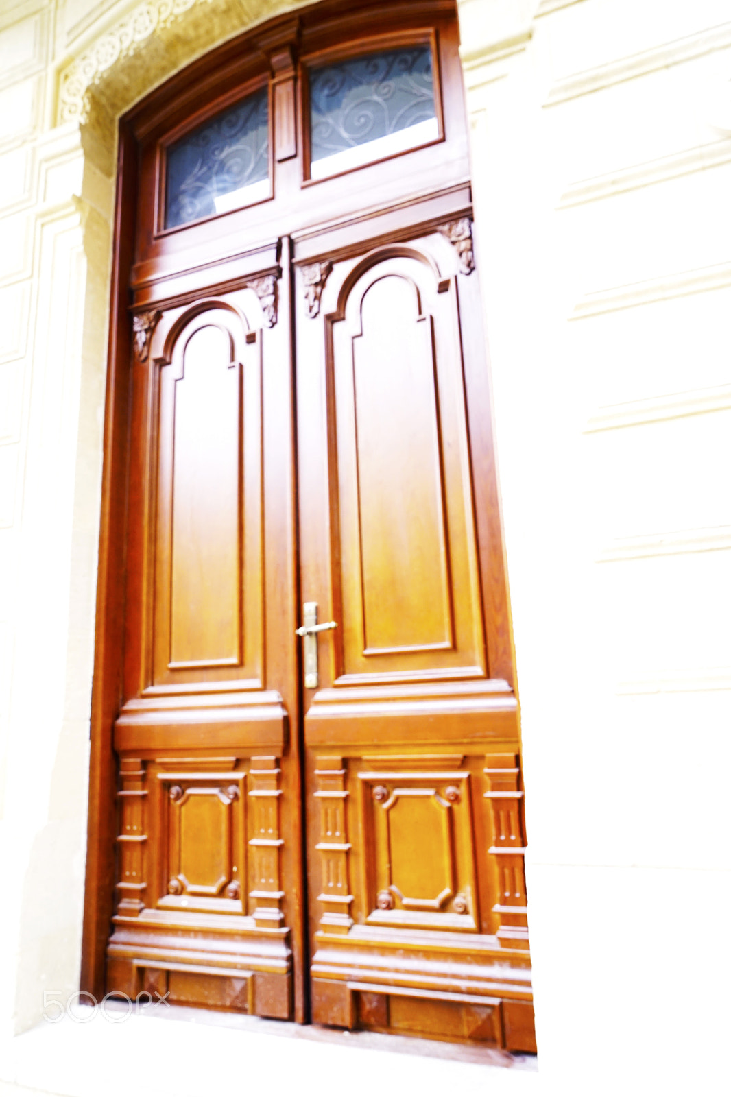 Sony a7 + Sony Vario Tessar T* FE 24-70mm F4 ZA OSS sample photo. Vintage decorative oriental turkish gate photography