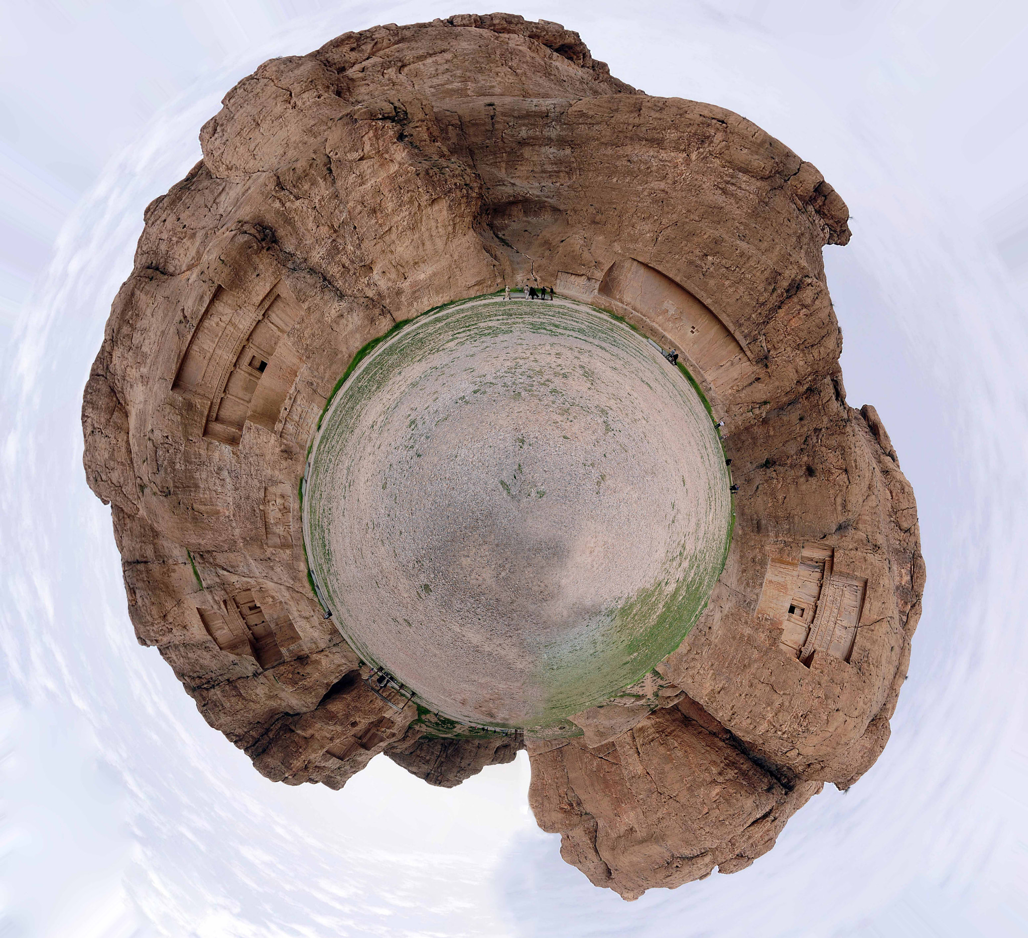 Sigma 10-20mm F4-5.6 EX DC HSM sample photo. Piece of stone photography