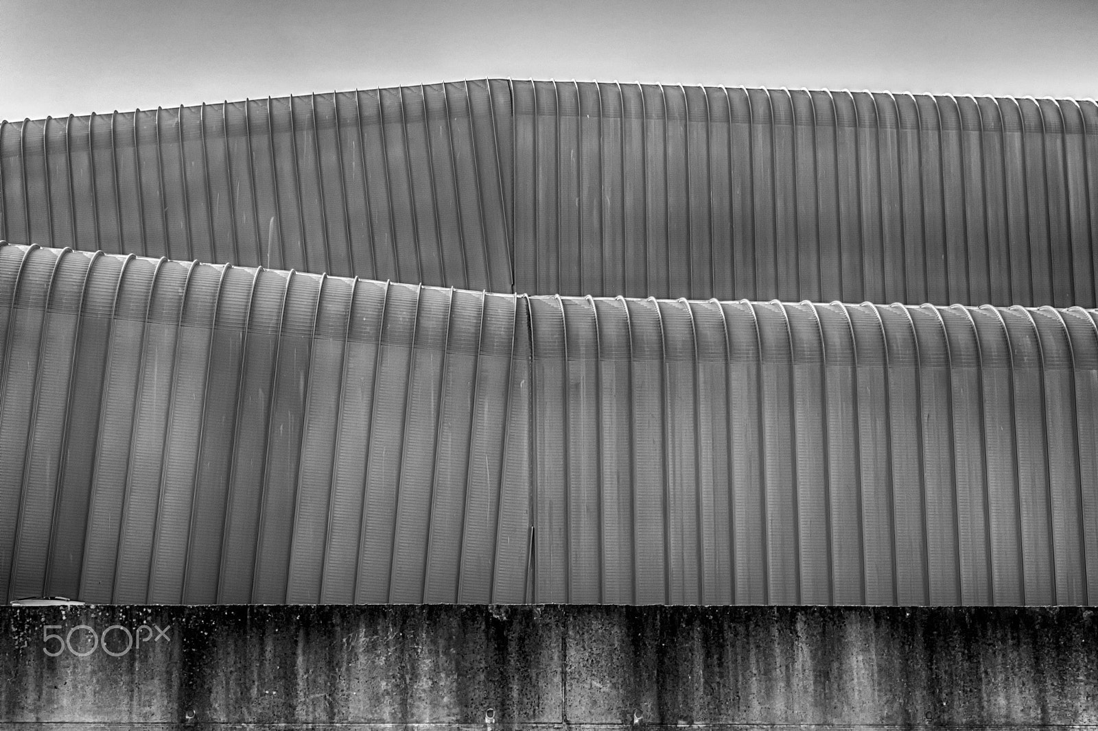 OLYMPUS M.14-150mm F4.0-5.6 II sample photo. Solid waves photography