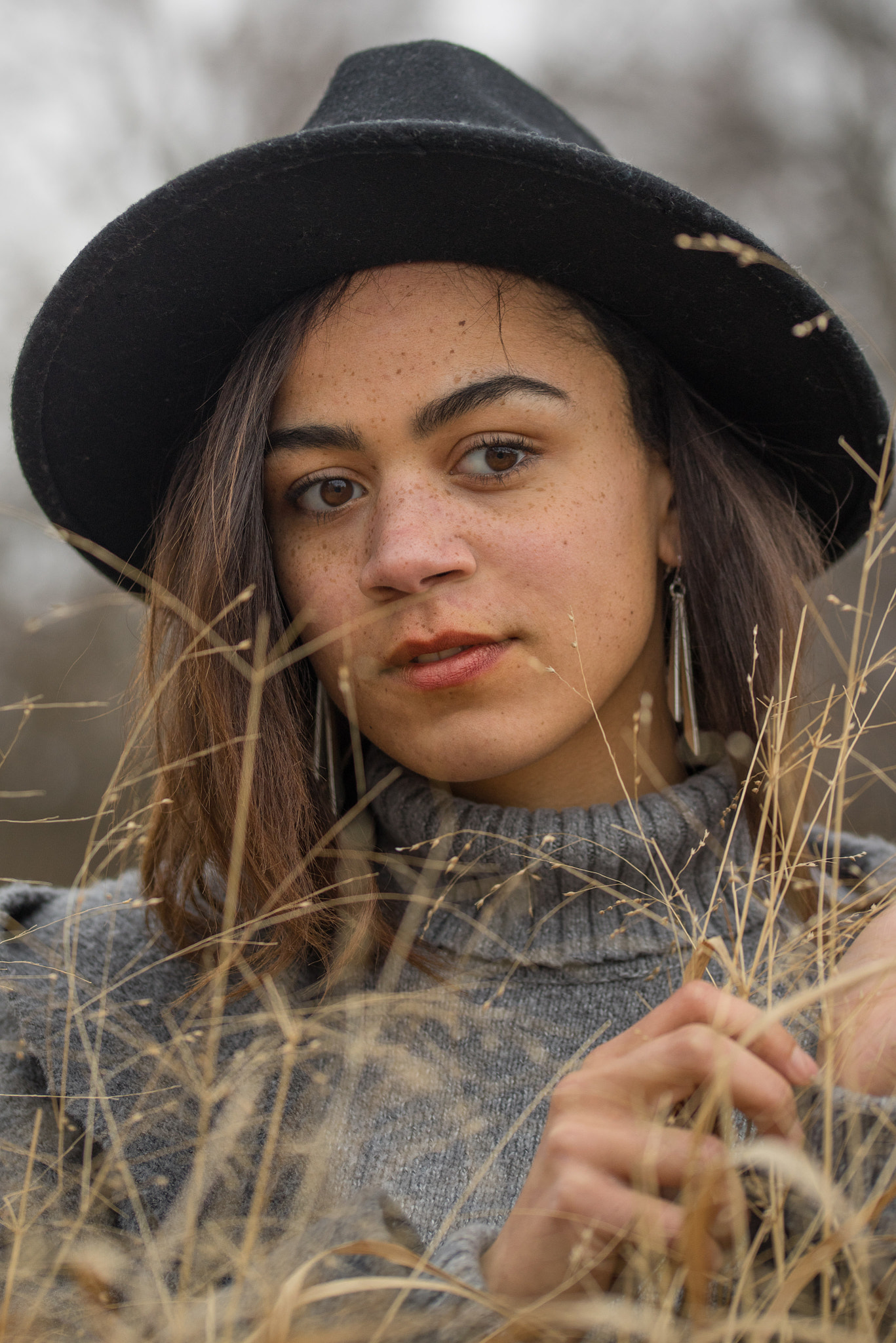 Sony a7R + 105mm F2.8 sample photo. Alisha with hat iii photography