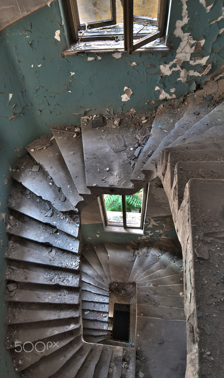 Samyang 14mm F2.8 ED AS IF UMC sample photo. Spiral of death. photography