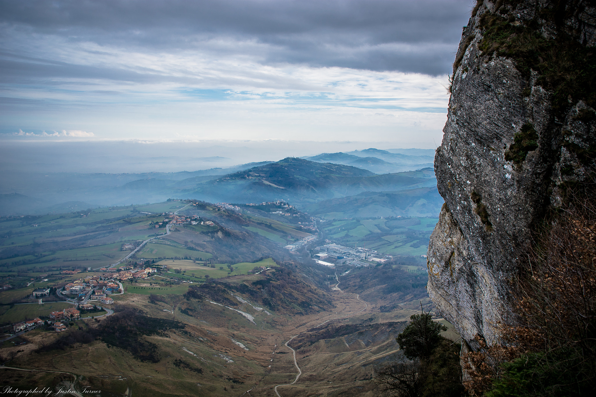 Nikon D5200 + Sigma 18-200mm F3.5-6.3 DC sample photo. Rep. san marino photography