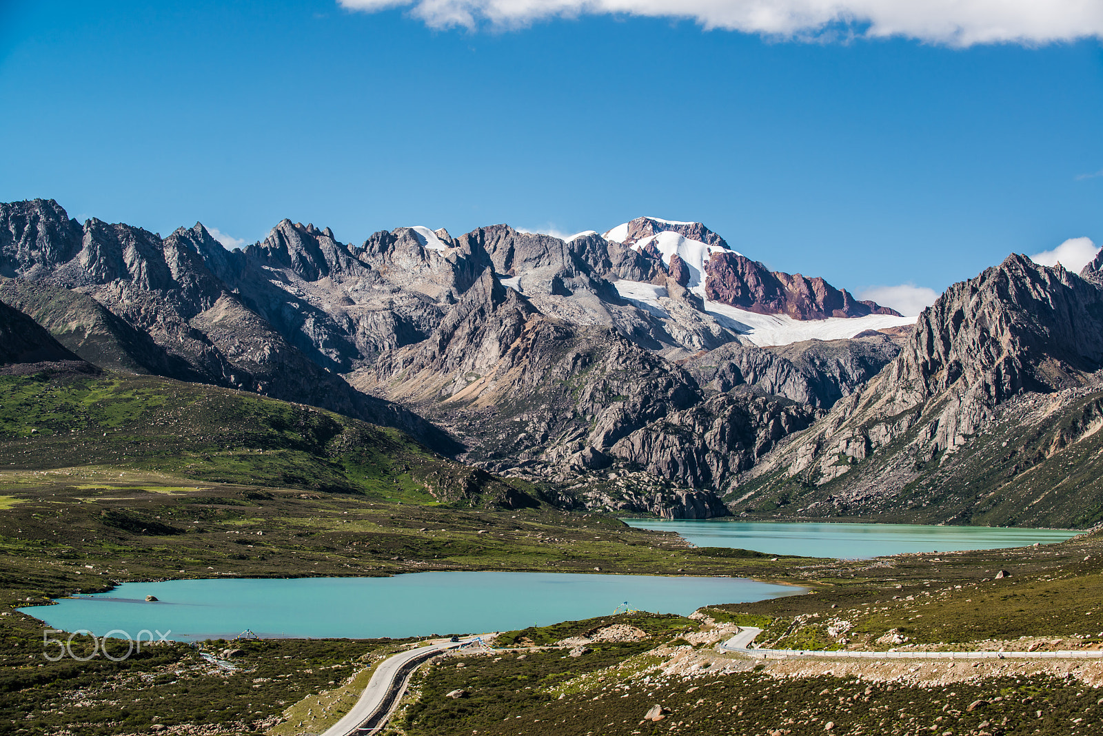 AF-S Zoom-Nikkor 80-200mm f/2.8D IF-ED sample photo. Sister lake photography