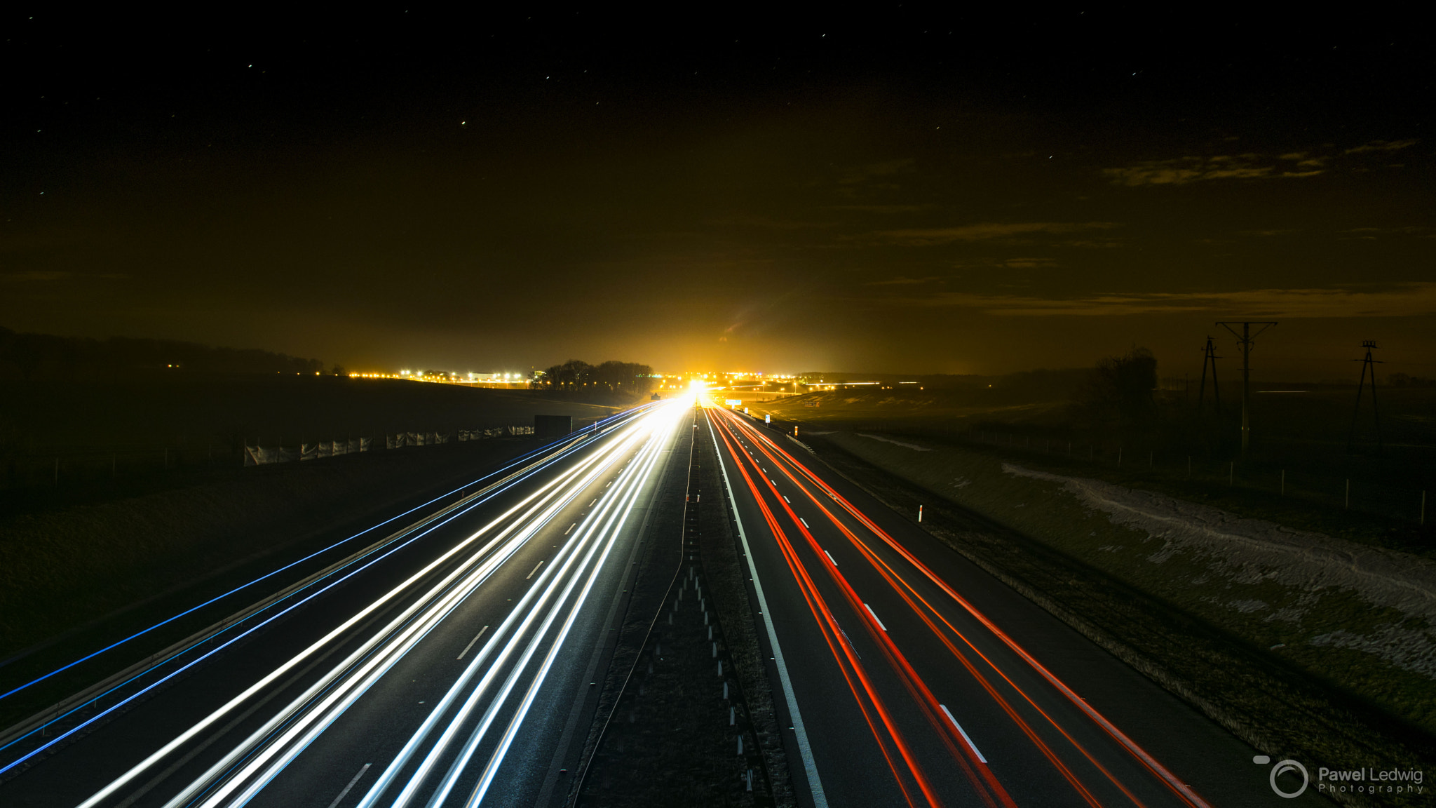 Sigma 17-70mm F2.8-4 DC Macro OS HSM | C sample photo. Road to infinity photography