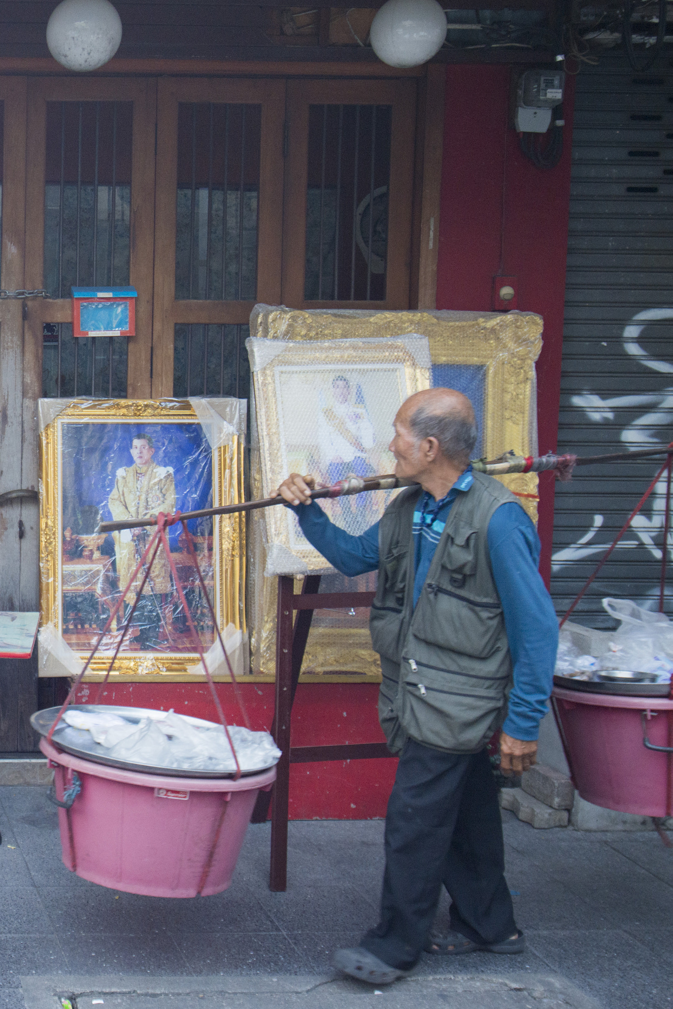 Nikon D800 sample photo. Thailand bangkok king vajiralongkorn photography