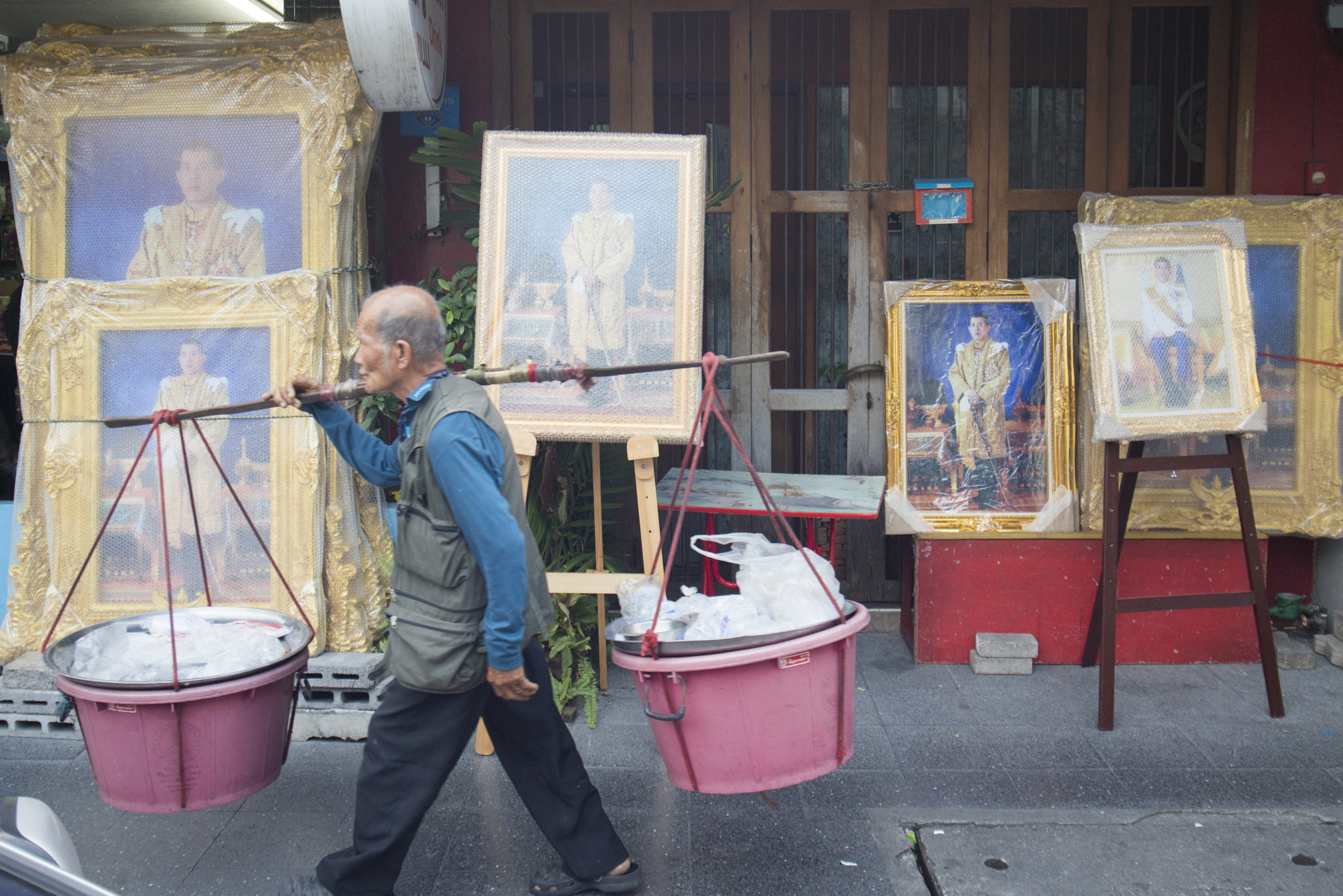 Nikon D800 sample photo. Thailand bangkok king vajiralongkorn photography