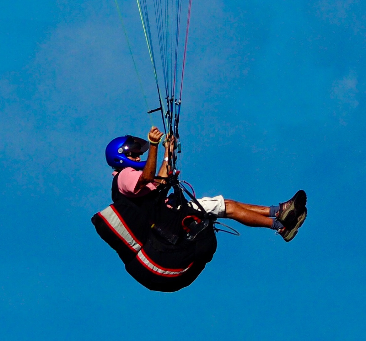 Olympus OM-D E-M10 sample photo. Sky diver photography