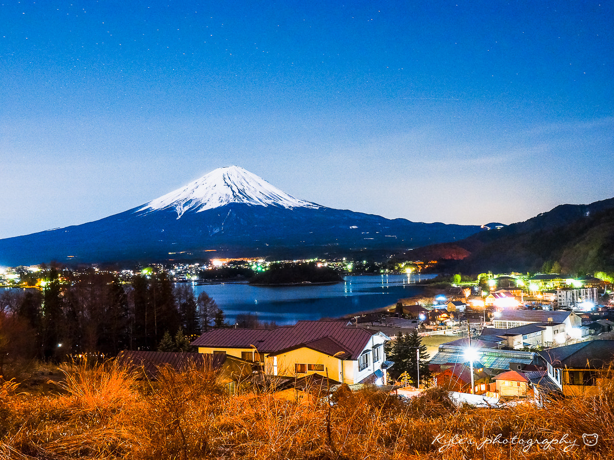 Olympus OM-D E-M1 + Olympus Zuiko Digital ED 9-18mm F4.0-5.6 sample photo. 星夜富士 photography