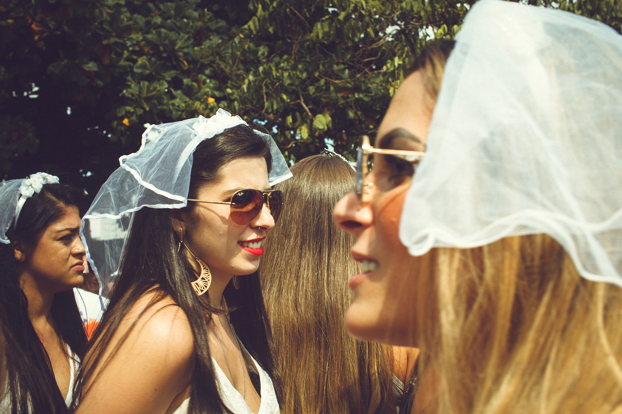 Canon EOS 7D + Canon EF-S 24mm F2.8 STM sample photo. Carnival in brazil. there's a bride left over here! photography