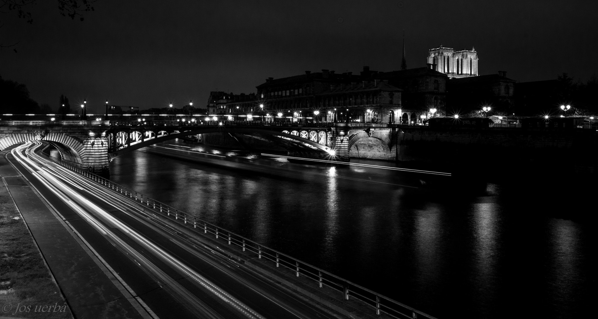 Sigma 10-20mm F3.5 EX DC HSM sample photo. Paris night photography