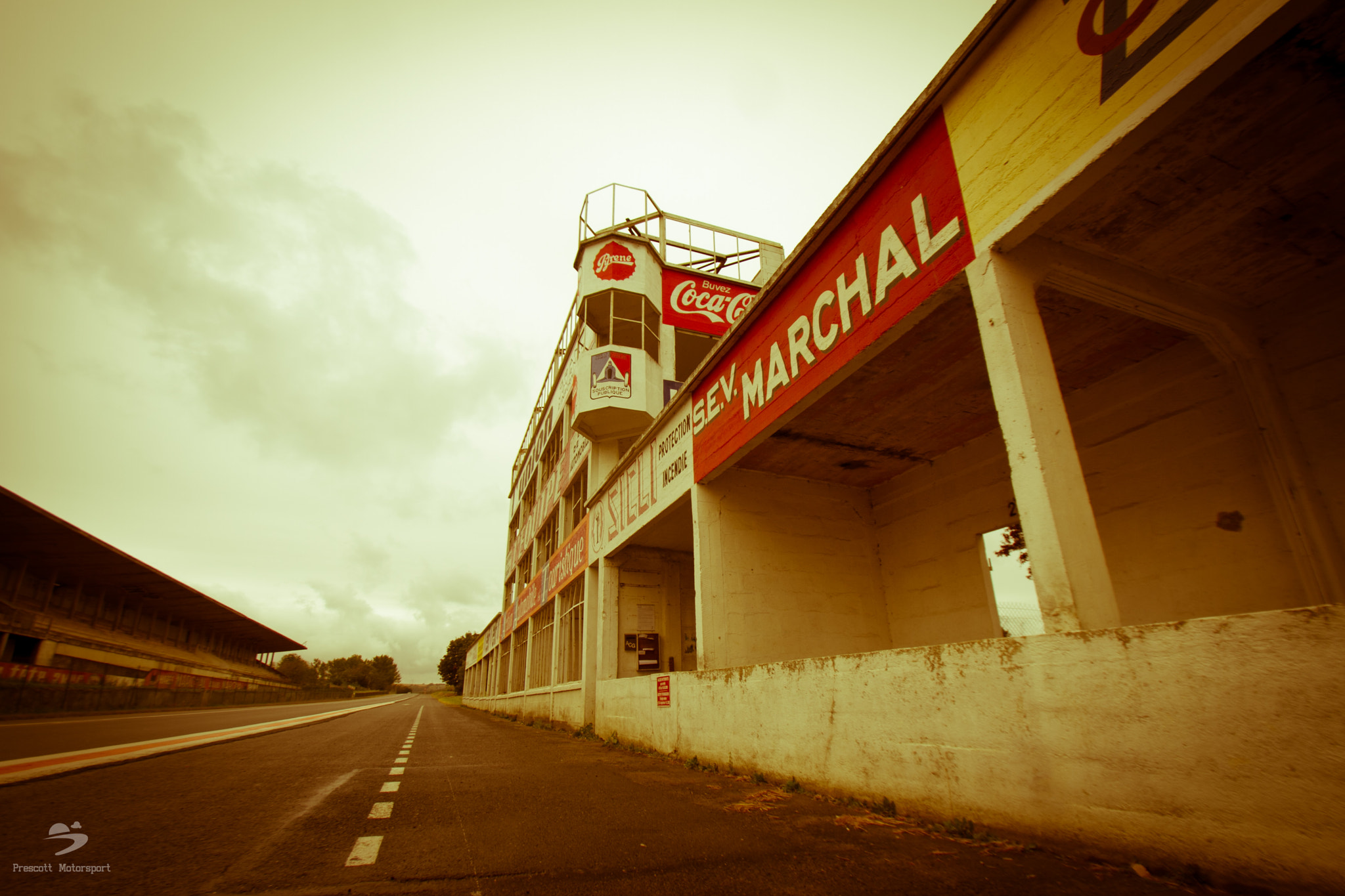 Sigma 10-20mm F3.5 EX DC HSM sample photo. Old circuit photography
