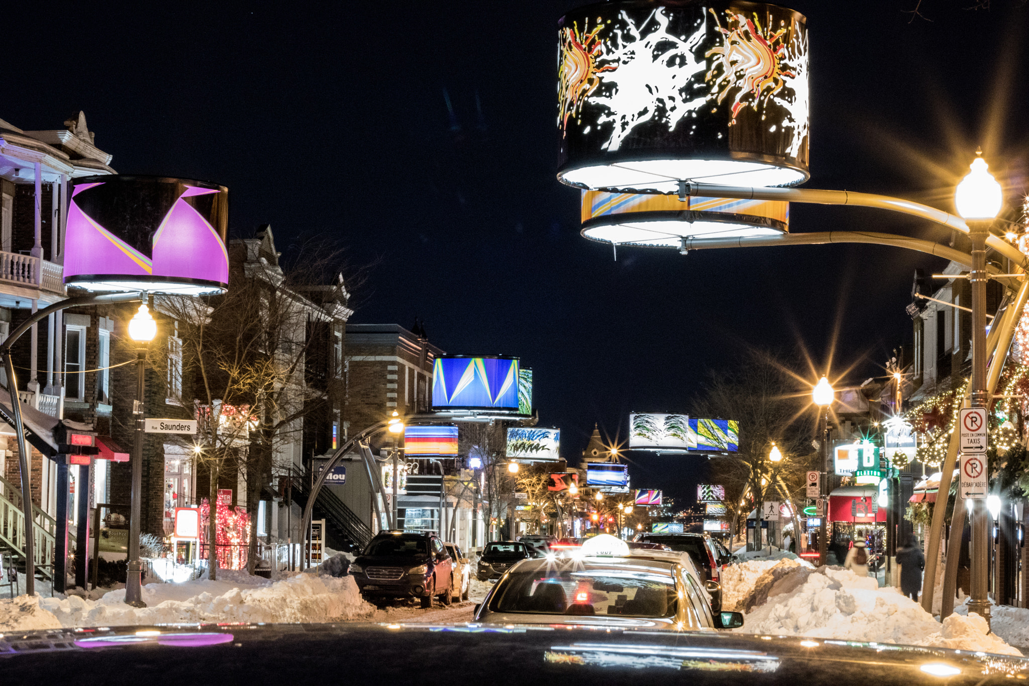 Canon EOS 760D (EOS Rebel T6s / EOS 8000D) + Canon EF 50mm F1.8 II sample photo. Street at night photography