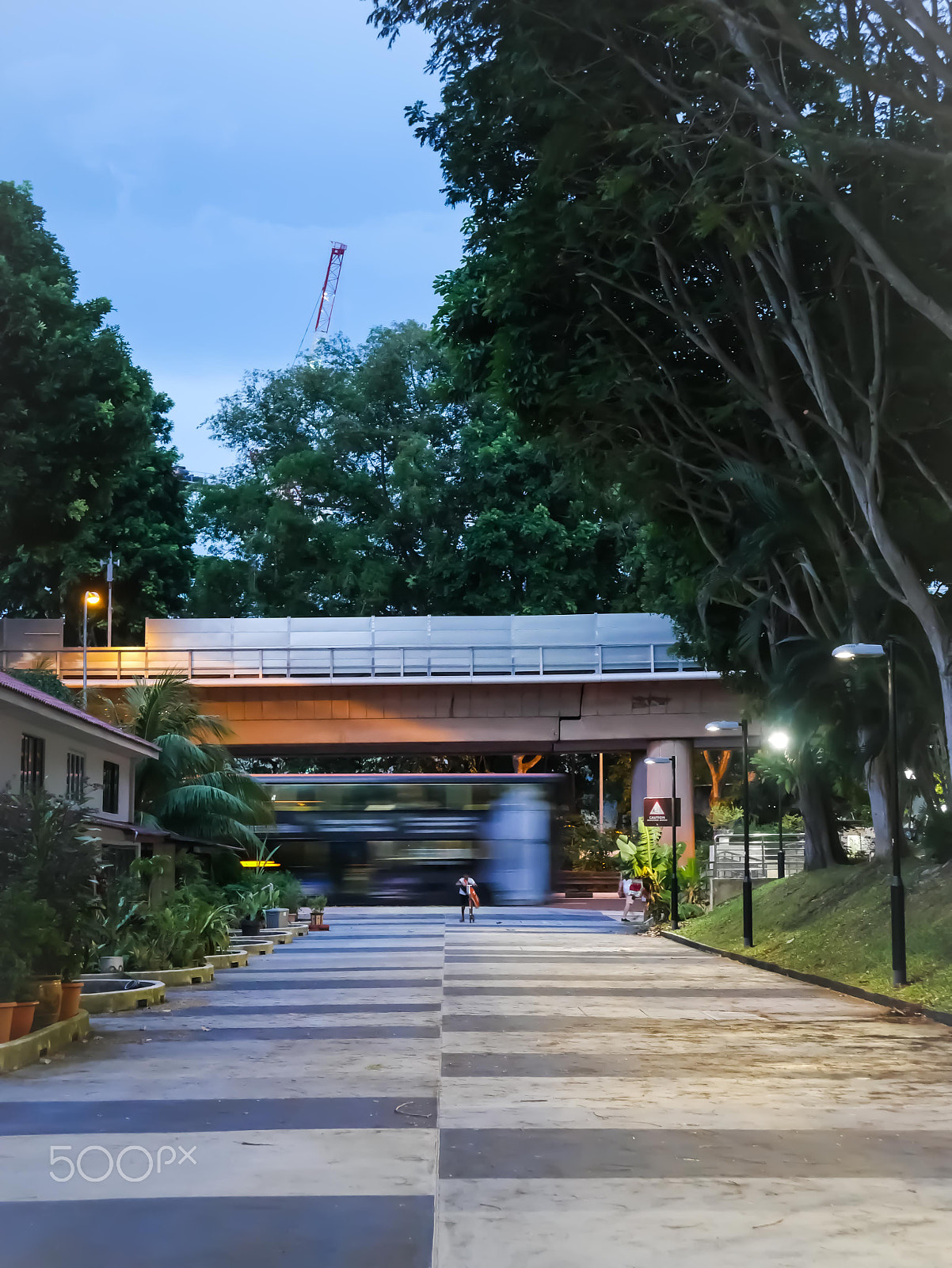 Panasonic Lumix DMC-G7 sample photo. Large walkway in stirling road hdb neighbourhood photography