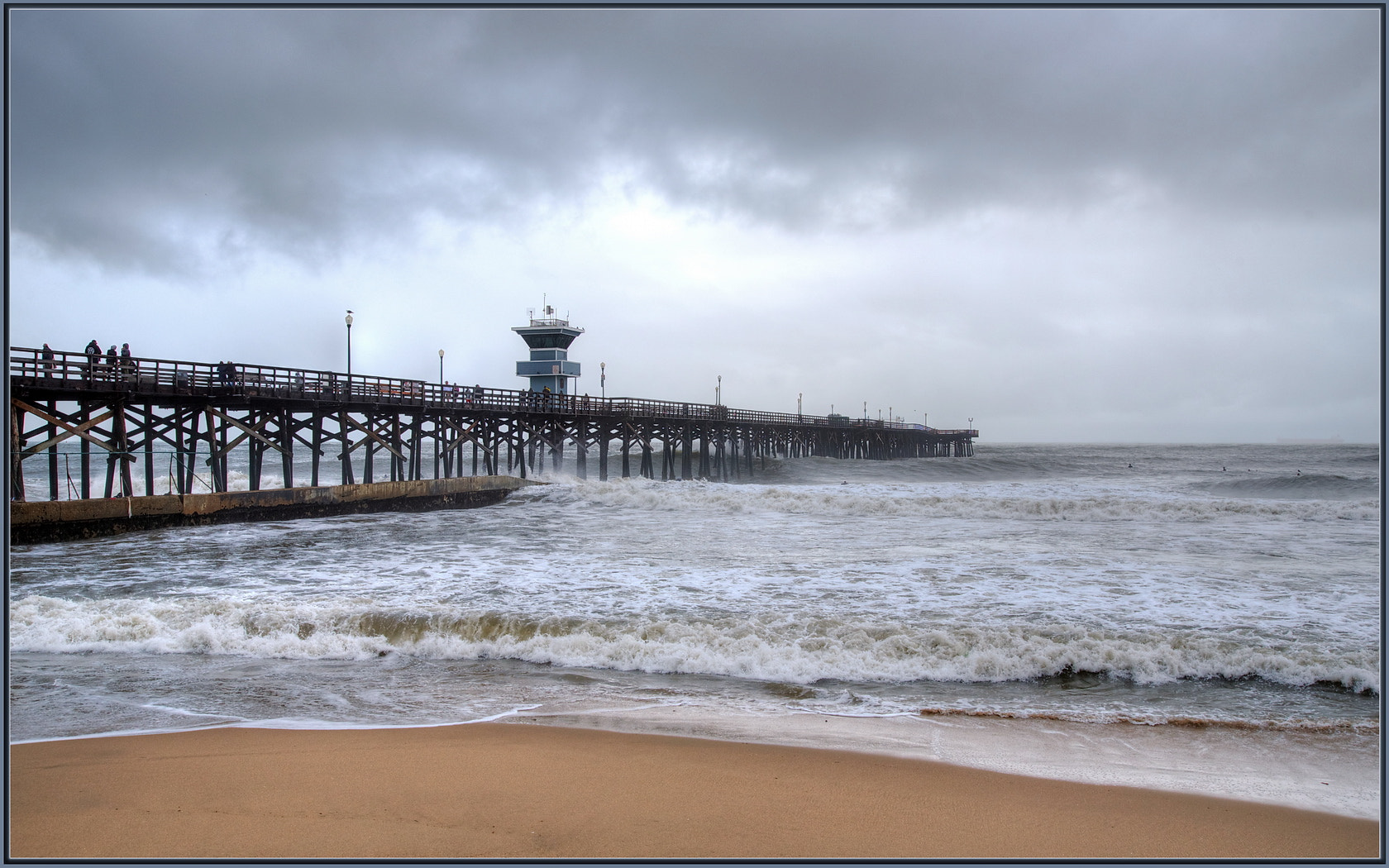 Nikon D750 + Sigma 24-105mm F4 DG OS HSM Art sample photo. Pier busters photography