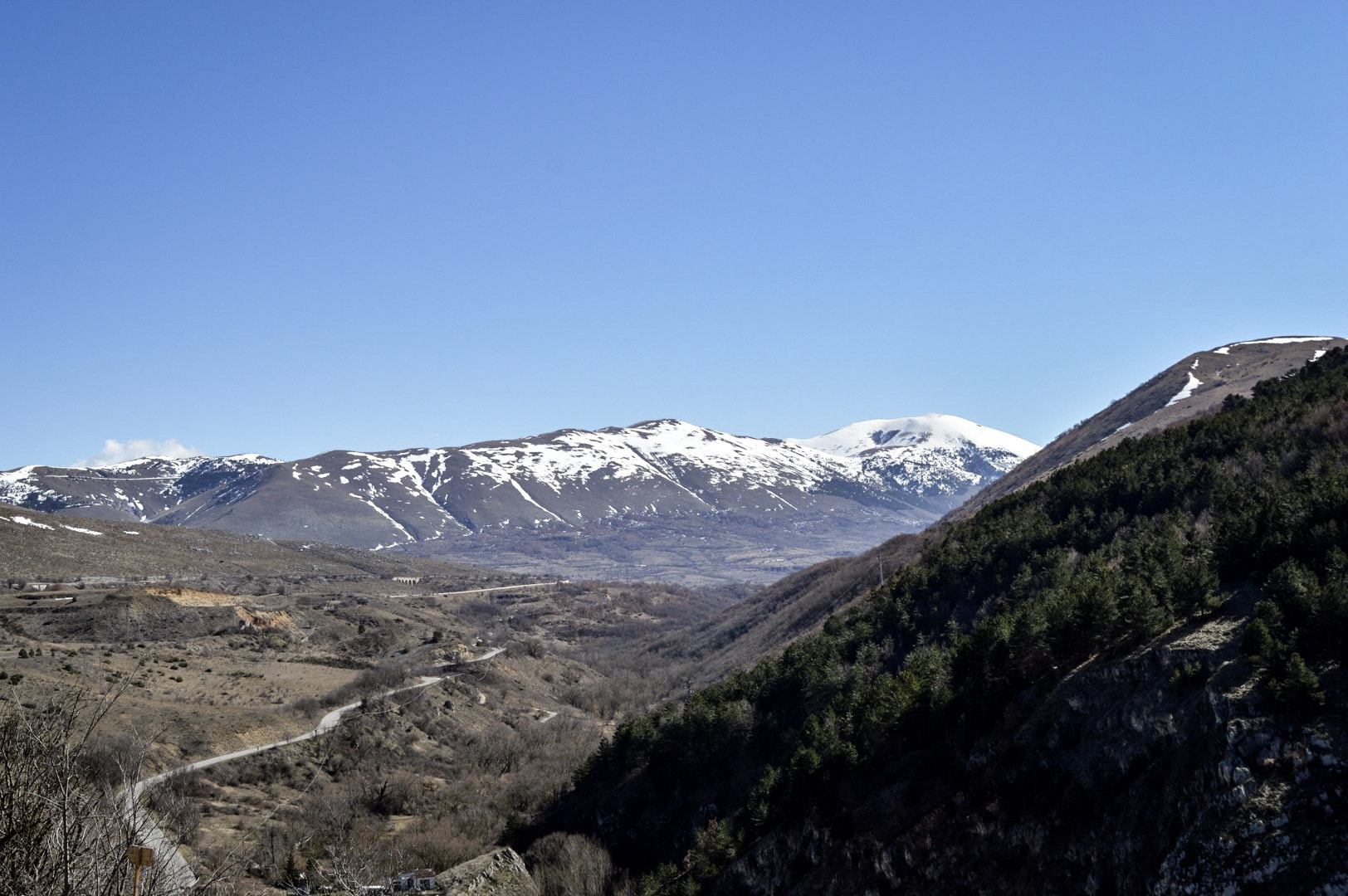 Nikon D3200 sample photo. My mountains. ^_^ photography