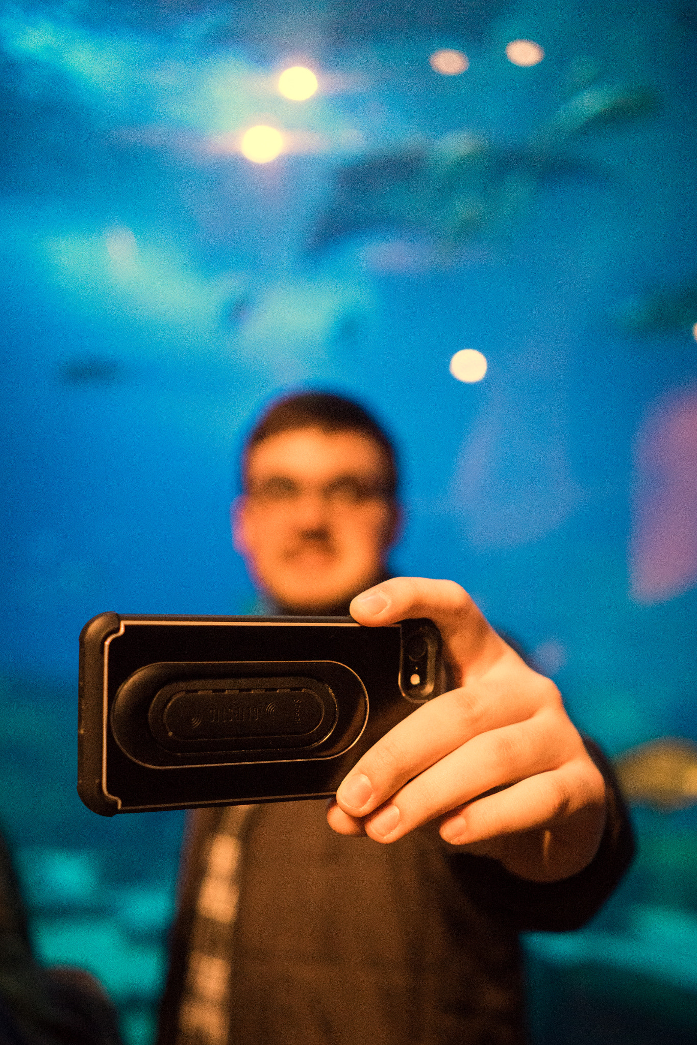 Sony a7 + Sony FE 28mm F2 sample photo. Get that selfie photography